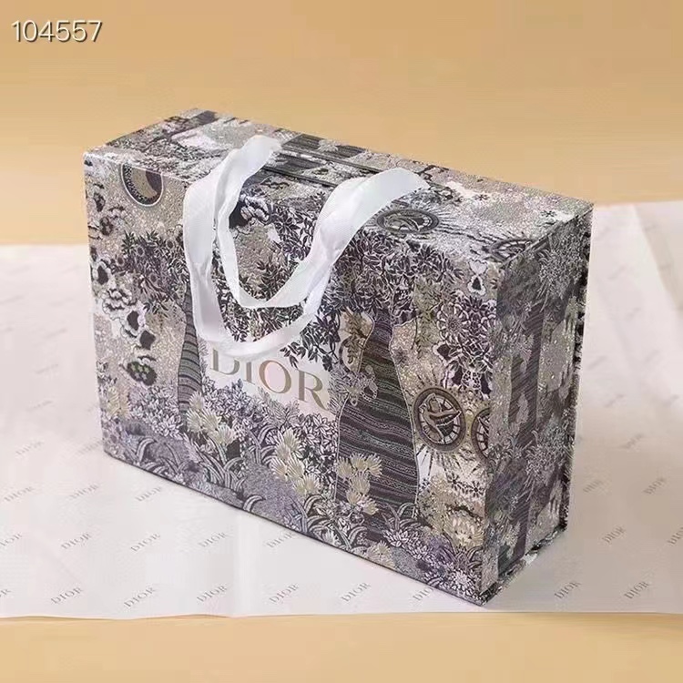 Luxury gift box set front