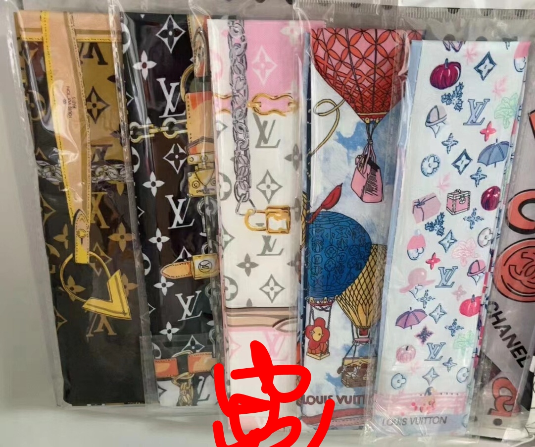 Silk Scarf - Gift Idea Silk scarf as a gift