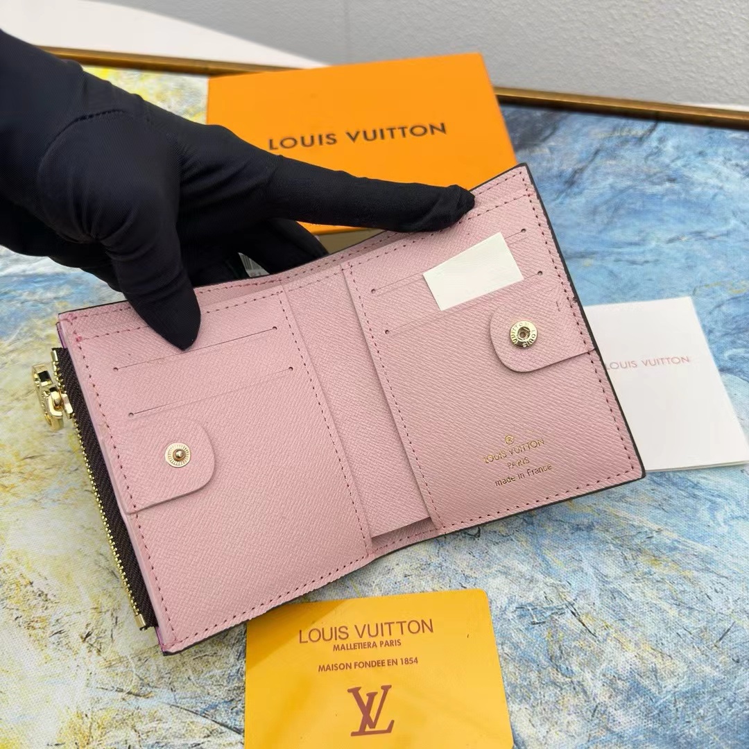 Leather card holder in pocket