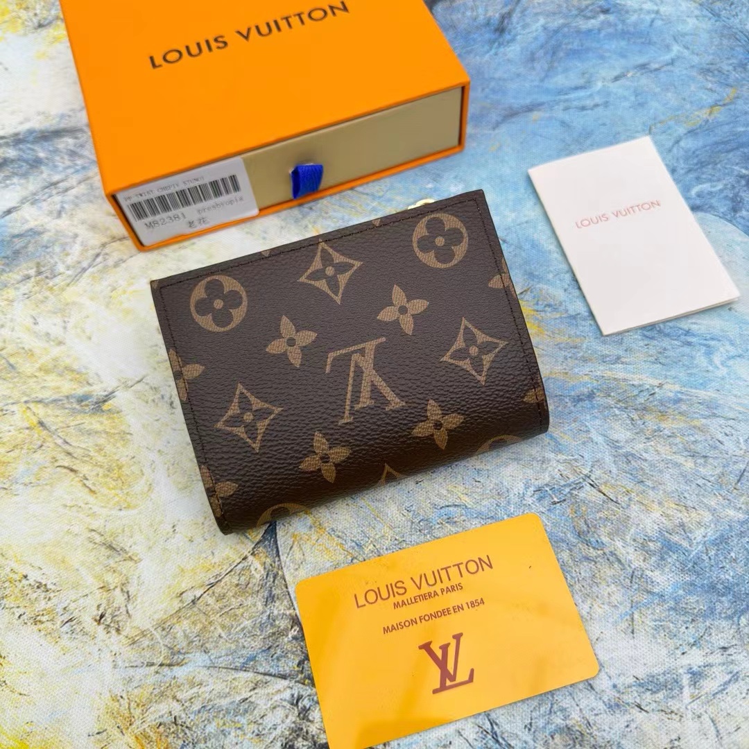 Leather card holder front view