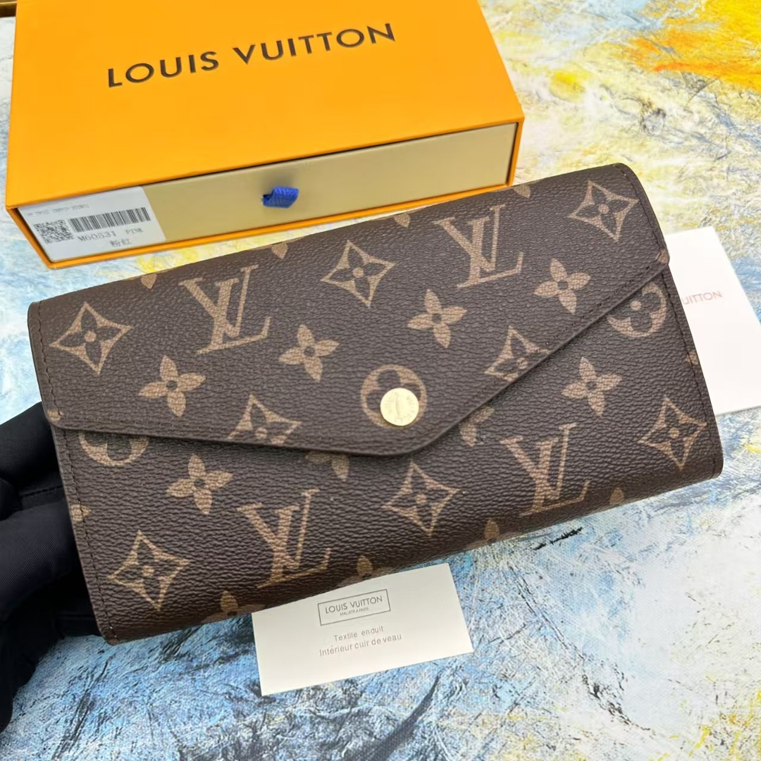 Genuine leather wallet front view