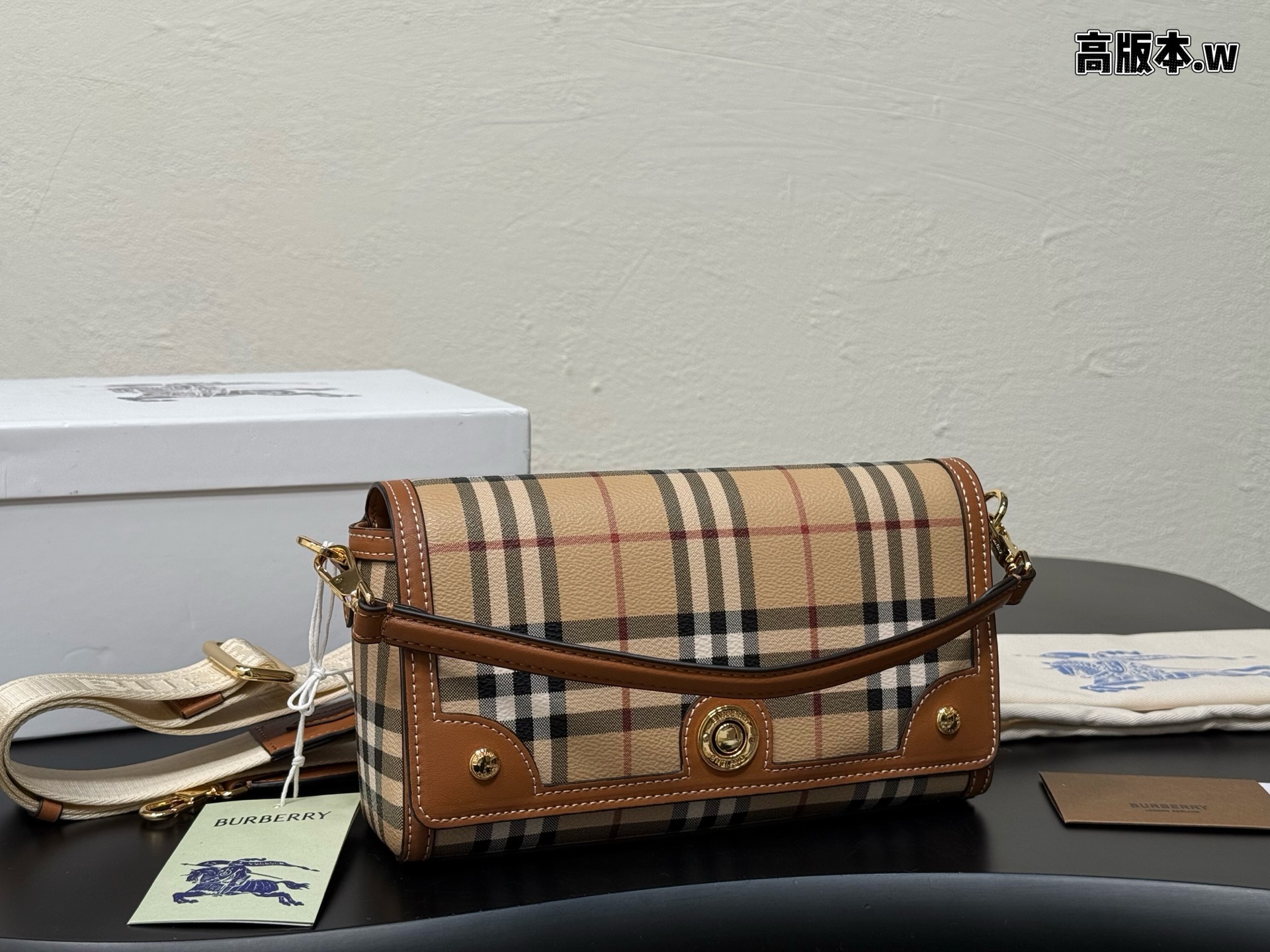 263 | Quality Burberry | Note Plaid Pattern Shoulder Strap Detachable Crossbody Handbag | Size: 24x16cm