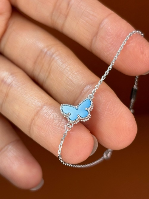 Bracelet Van Cleef & Arpels Alhambra Papillon Turquoise Argent S925 1 Bracelet Van Cleef & Arpels Alhambra Papillon Turquoise Argent S925