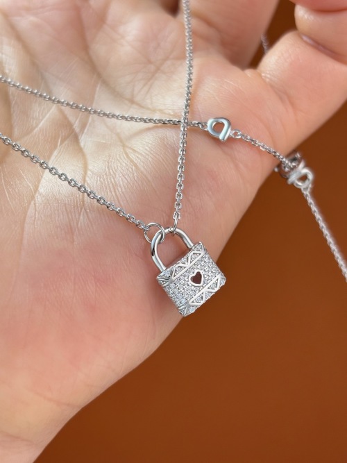 S925 Silver Lock Pendant Necklace with Diamonds, Minimalist and Elegant