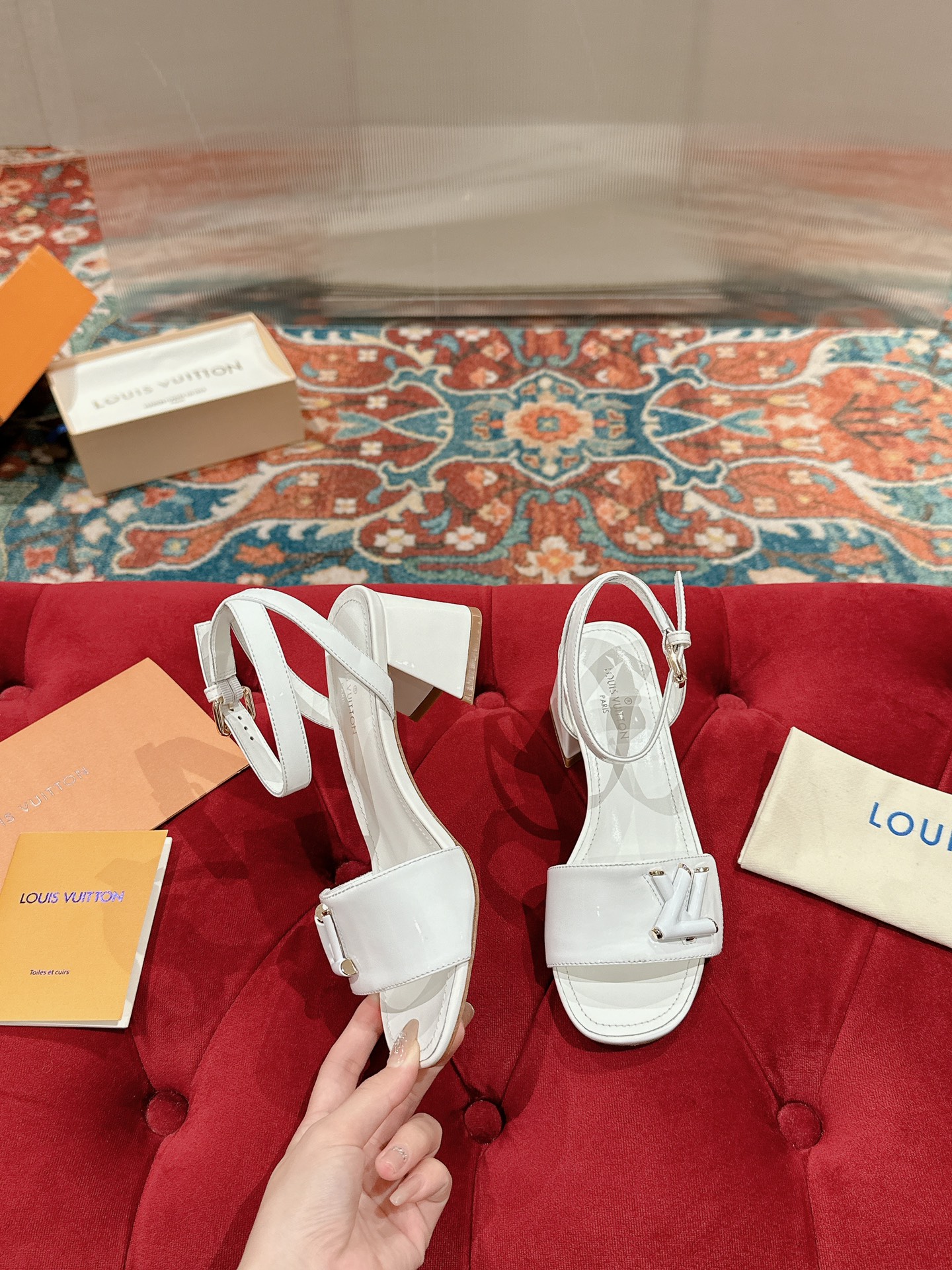 chaussures femme LV — photo 7
