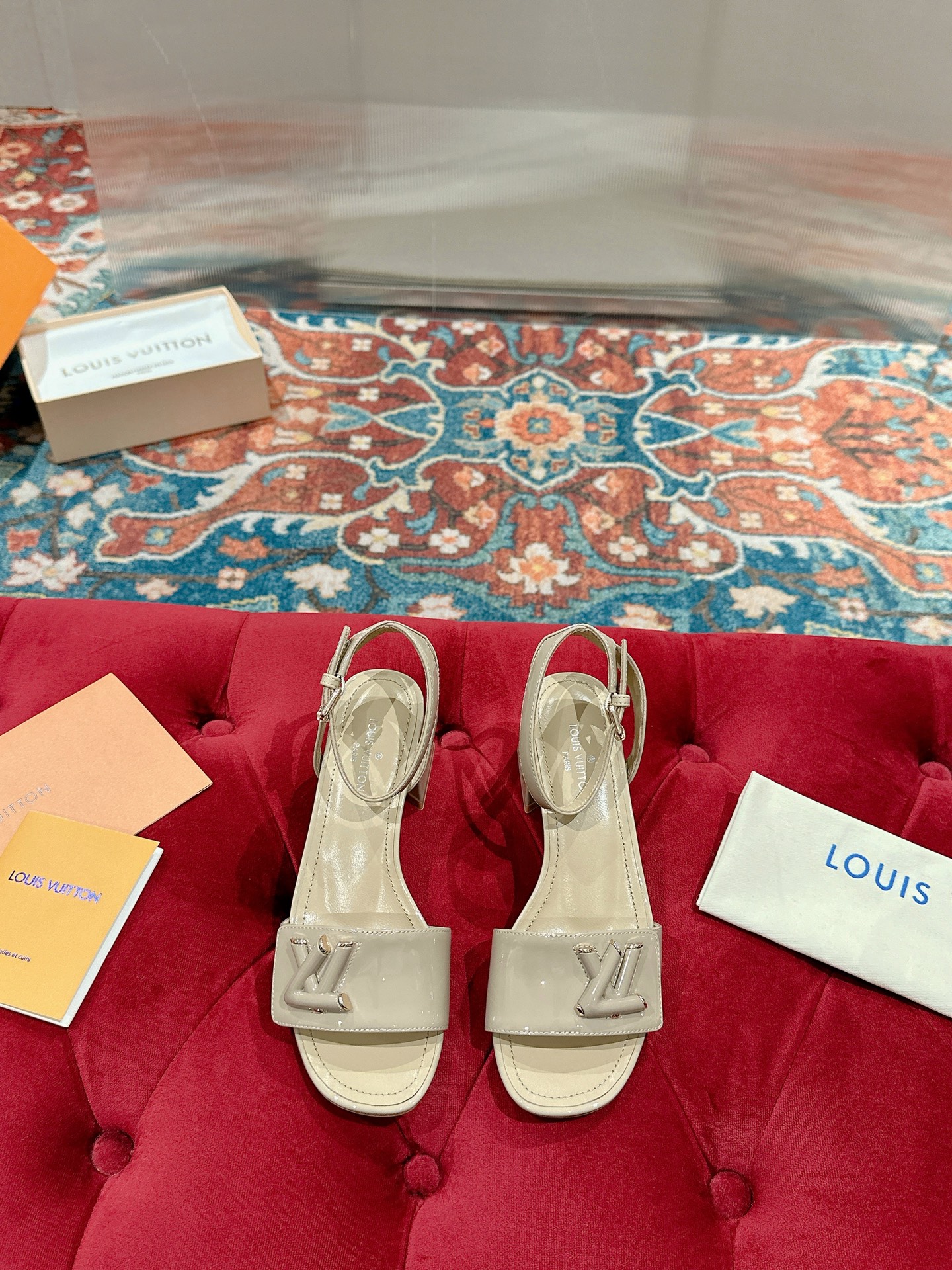 chaussures femme LV