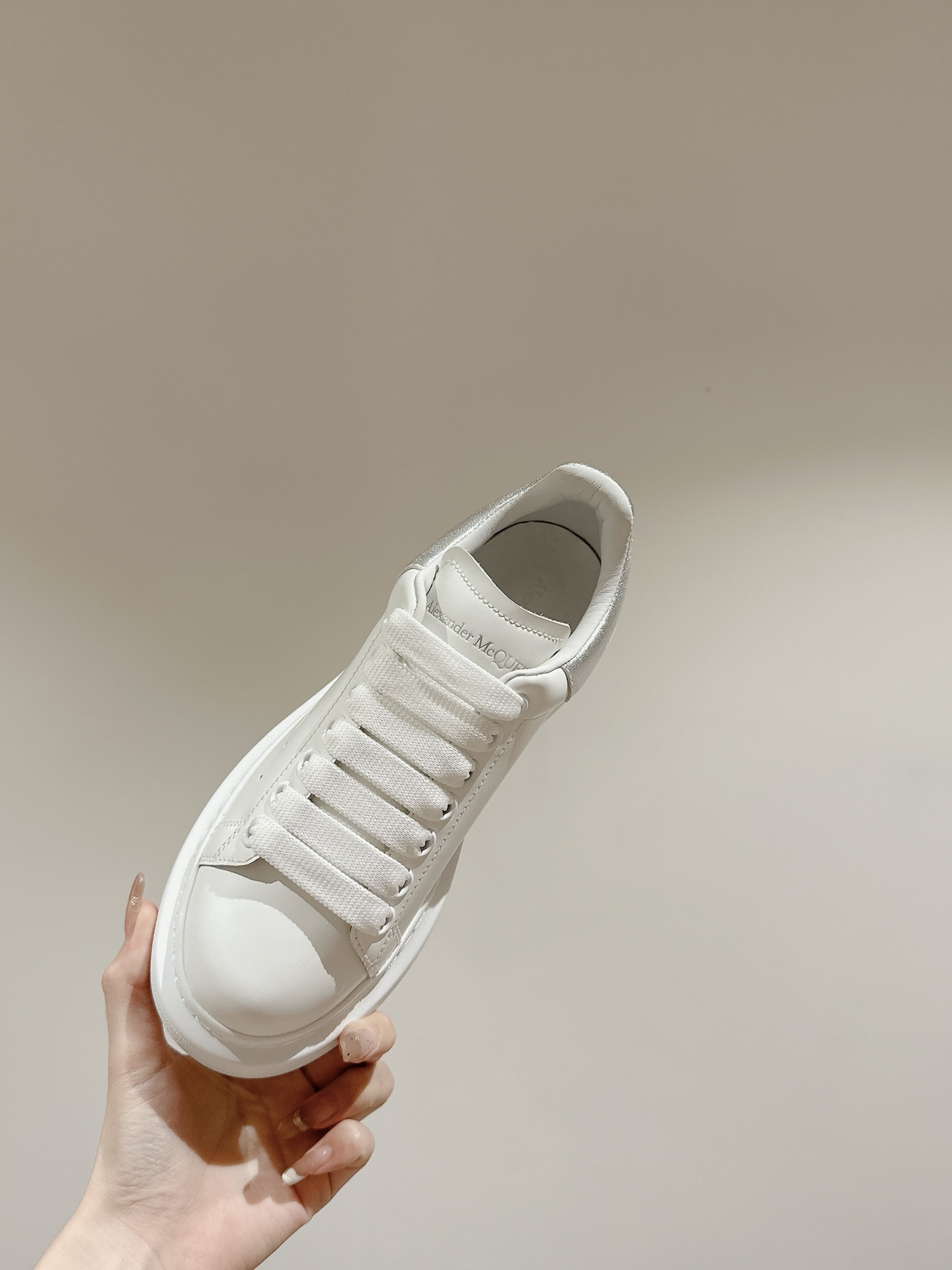 [McQueen Women