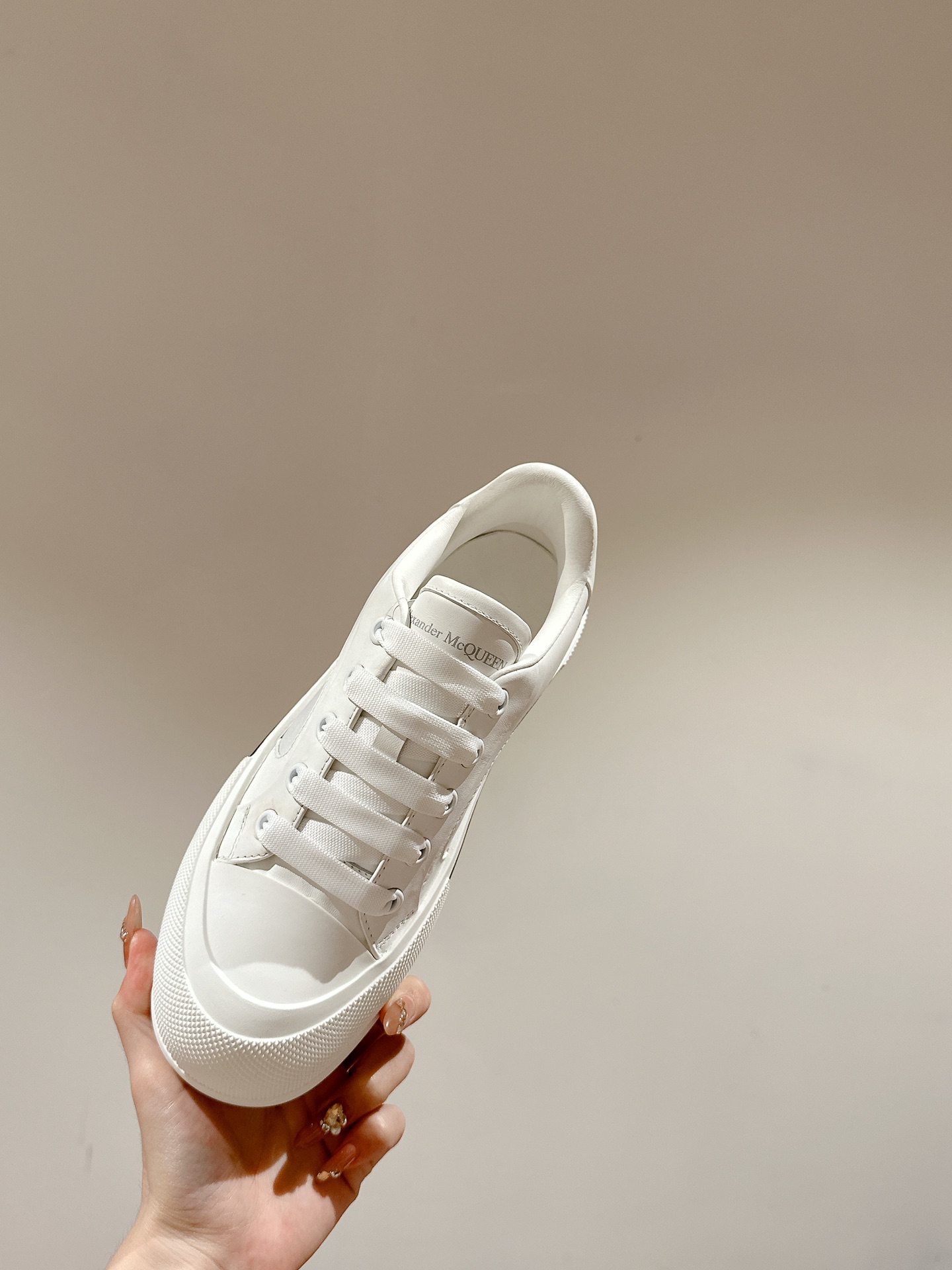 [McQueen Women