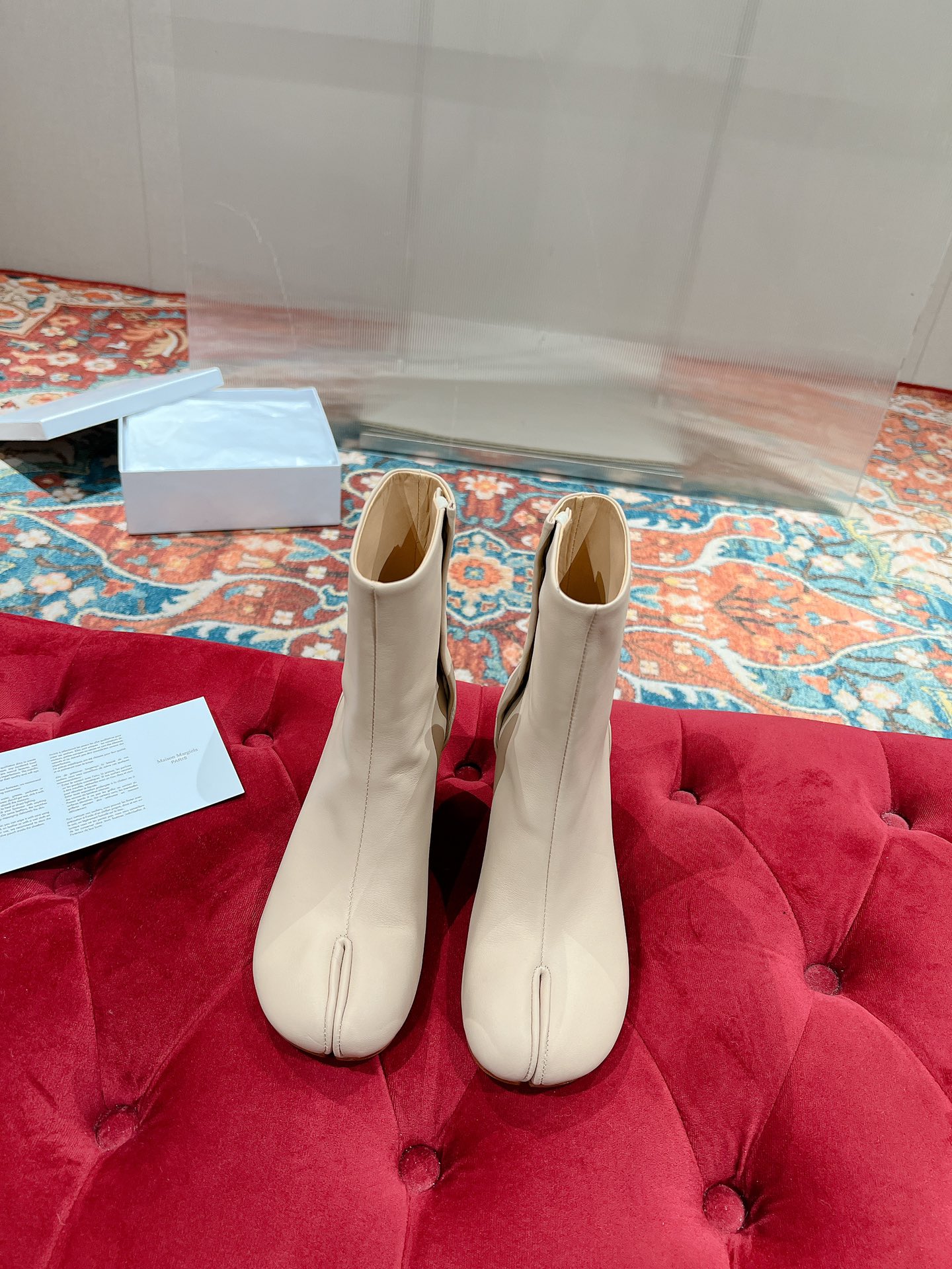 Maison Margiela Classic Luxury Leather Shoe Loafer Ref