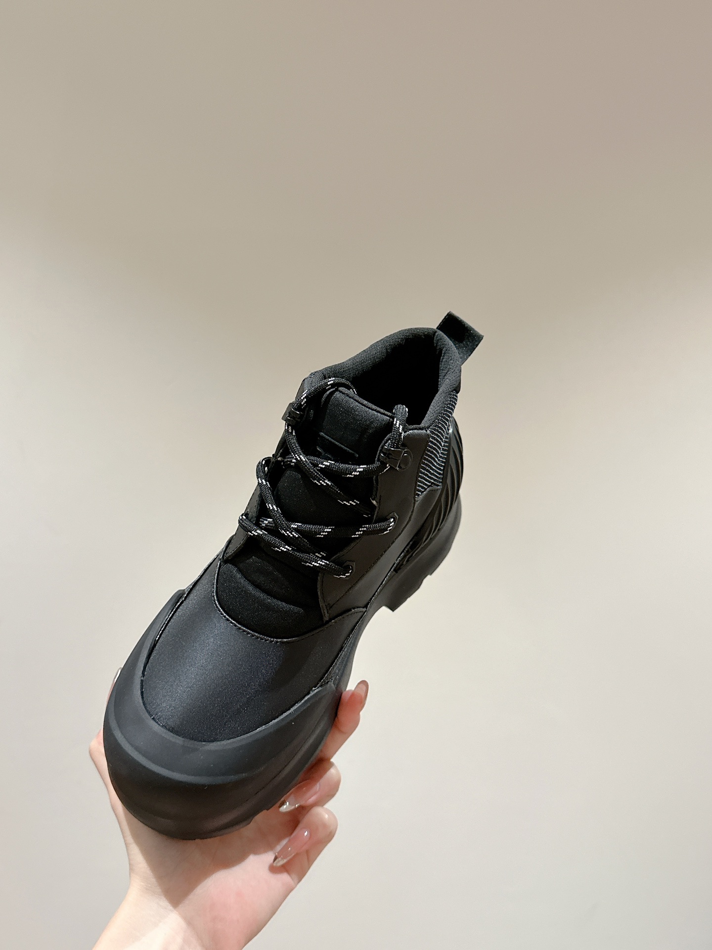 [UGG Women