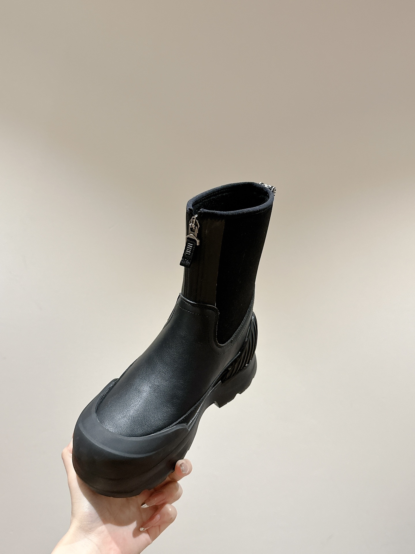 [UGG Women
