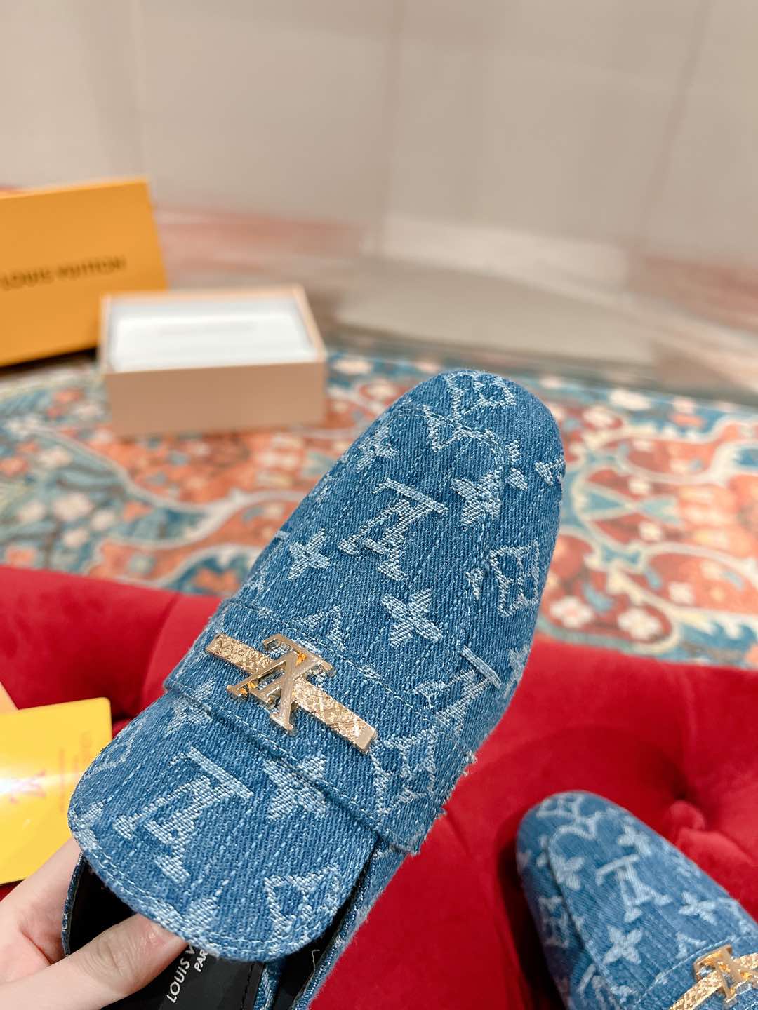 Louis Vuitton Denim Monogram Mules with Gold-Tone Hardware 8 i1735070412516 9642 0 3