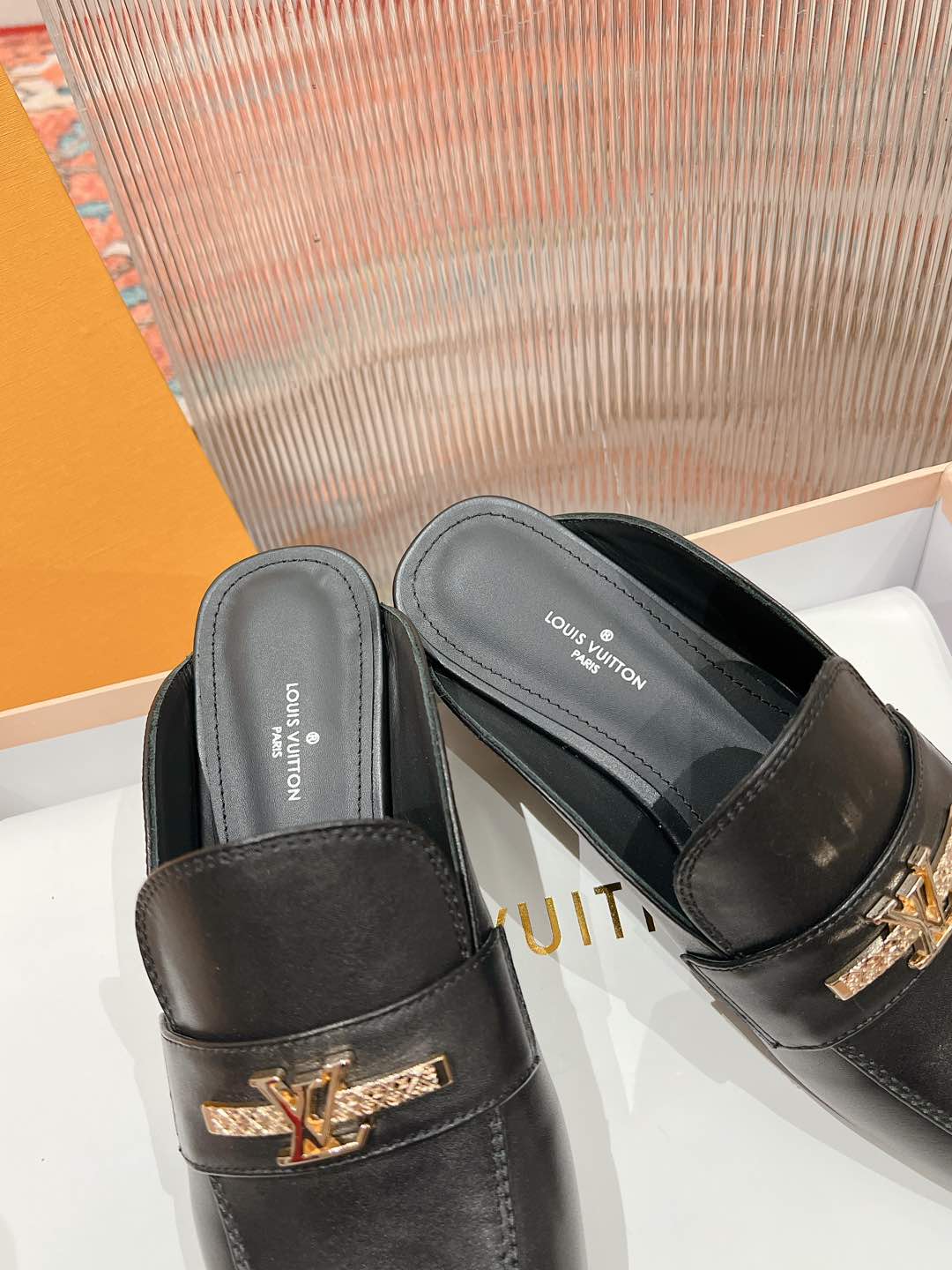 Louis Vuitton Women's Leather Mules: Elegant Black Loafers with LV Logo 7 i1735070669159 9335 0 8