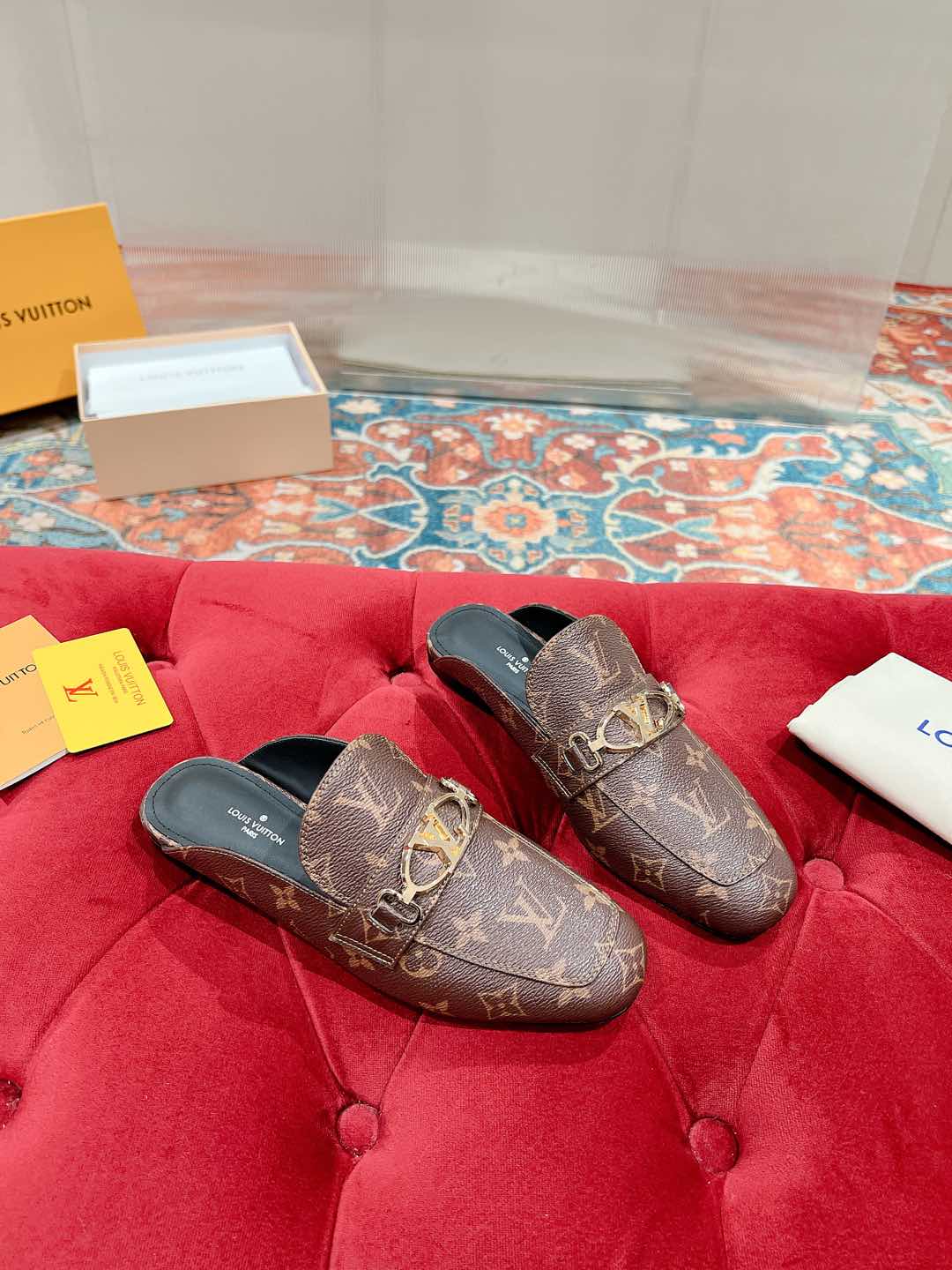 Louis Vuitton Monogram Leather Mules Iconic Style and Supreme Comfort 2 i1735070997084 6930 0 1