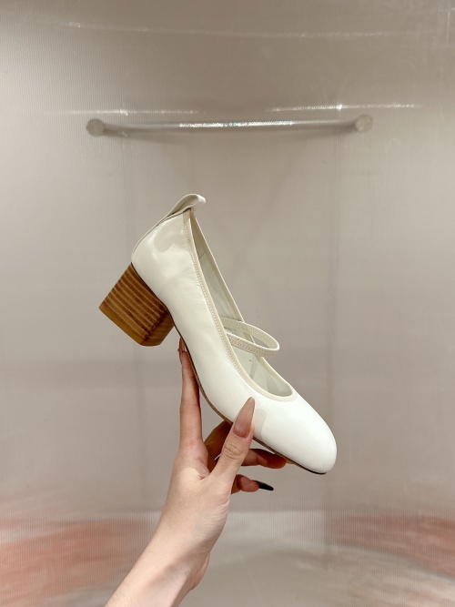 Lemaire Style Mary Jane Shoes, Round Toe, Sheepskin Leather, Women's Heels 28 Lemaire Style Mary Jane Shoes, Round Toe, Sheepskin Leather, Women's Heels