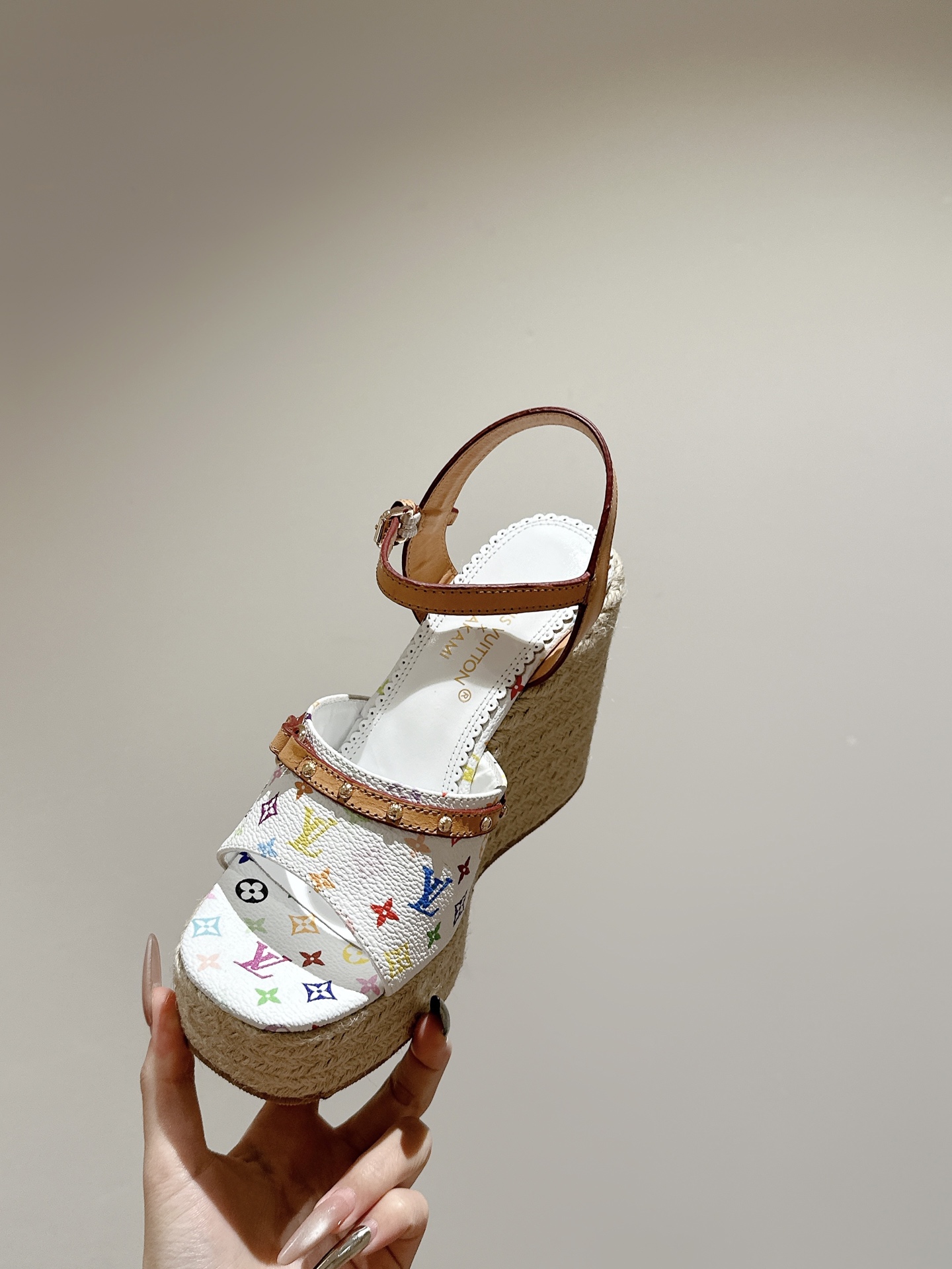 [Louis Vuitton Women