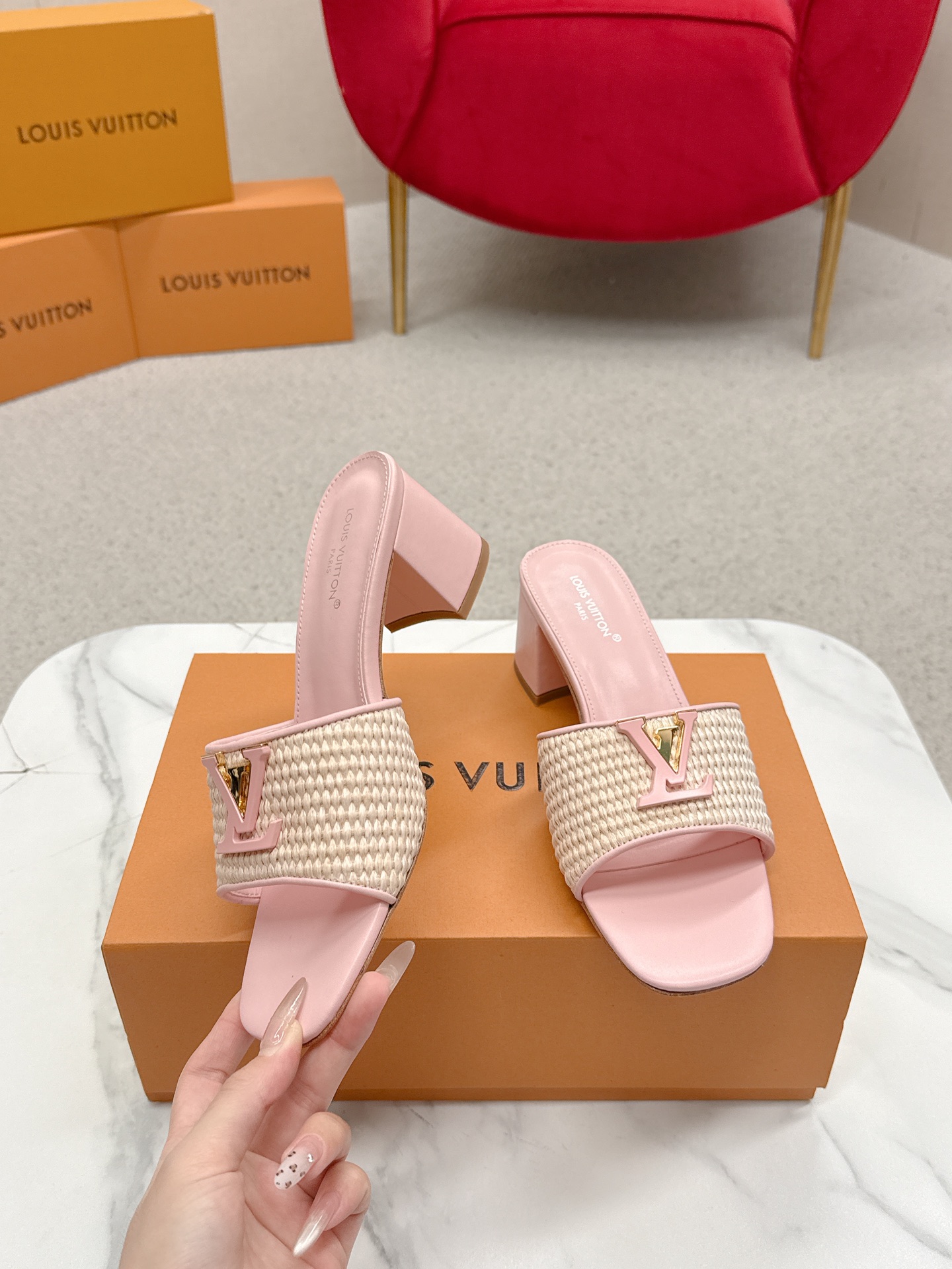 “624 Louis Vuitton Heel Sandals: Top Version Review and Street Style”