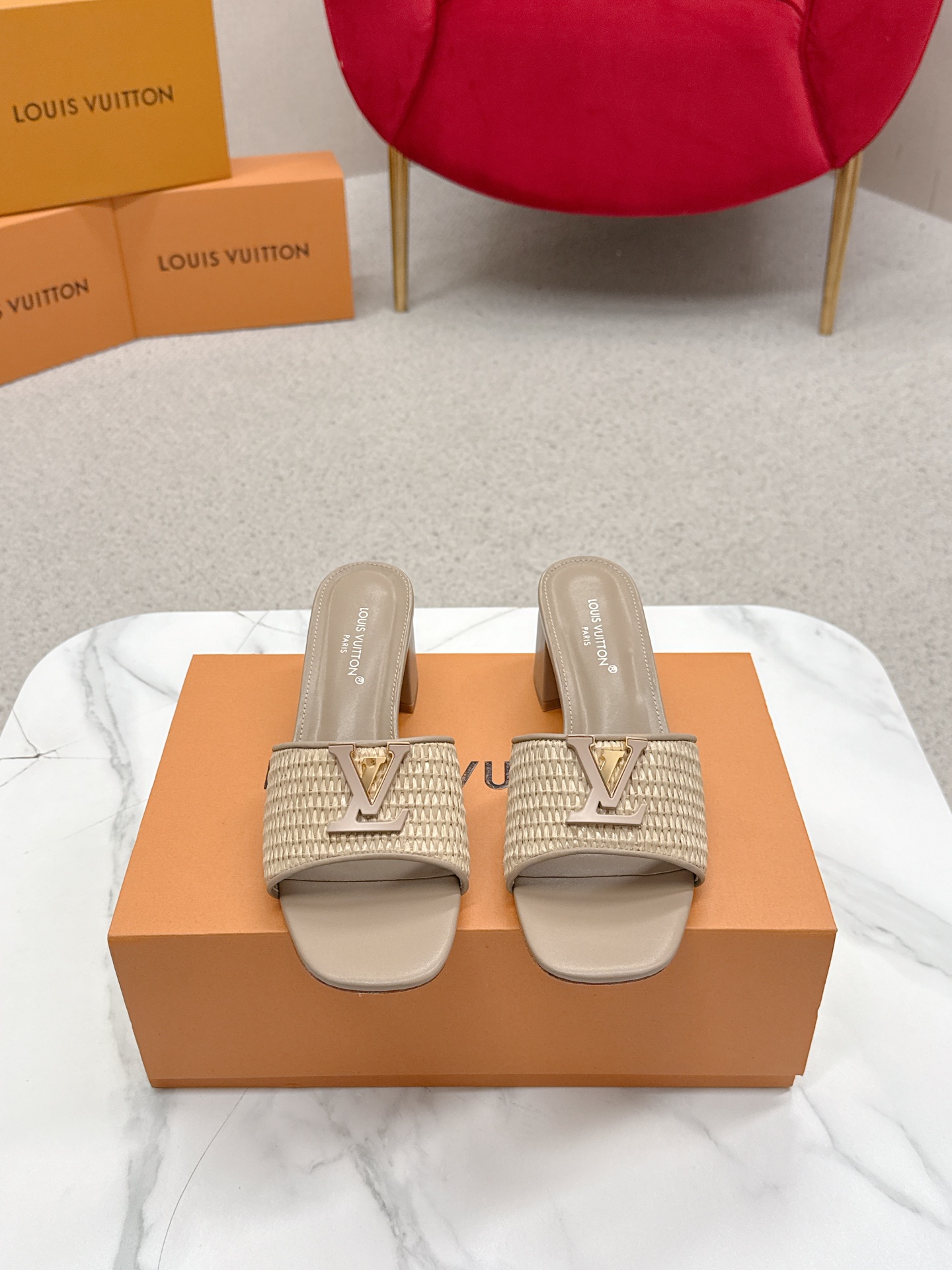 “Louis Vuitton 624 Heel Sandals: Top Version Review” - 图片 2