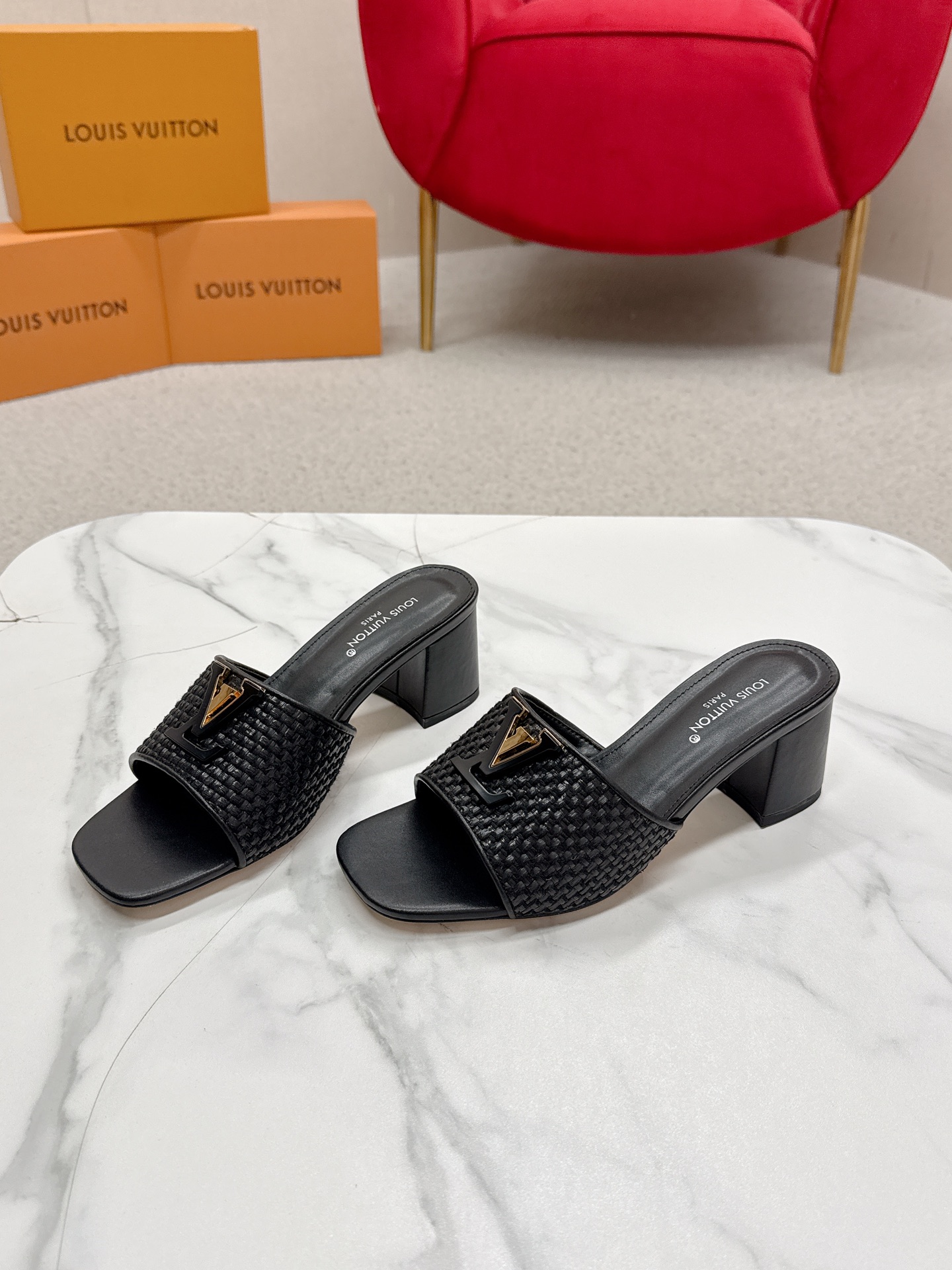 Title: Louis Vuitton Heel Sandals Review Summary: Review of top version Louis Vuitton heel sandals, 624Losis Vuitt, with detailed description. - 图片 6