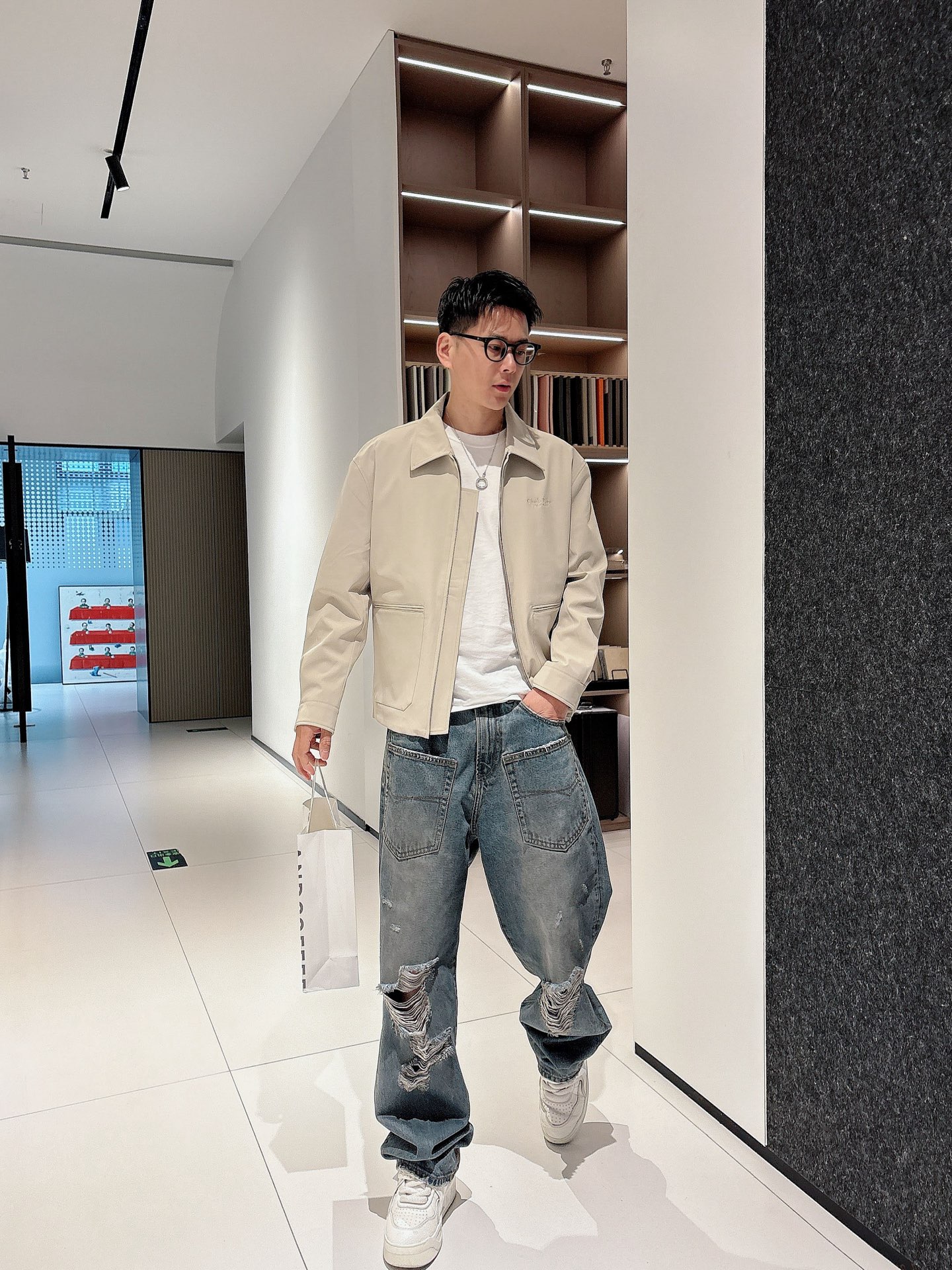  上新 。Dio*新品 顶级品质
官网同款，三标齐全！2025新款男士夹克外套，时尚休闲高端版本！专柜定