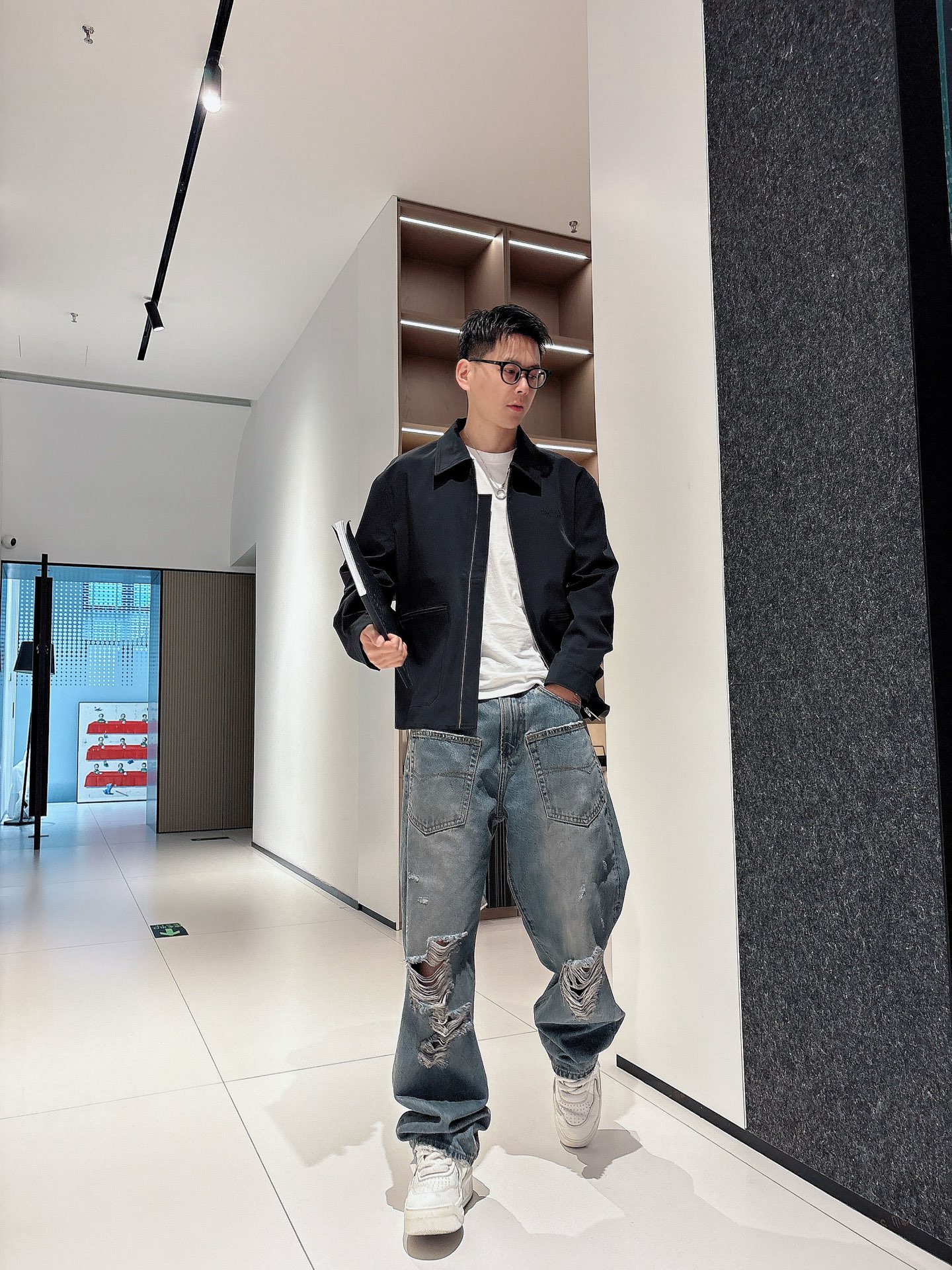 上新 。Dio*新品 顶级品质
官网同款，三标齐全！2025春夏新款男士夹克外套，时尚休闲高端版本！专柜