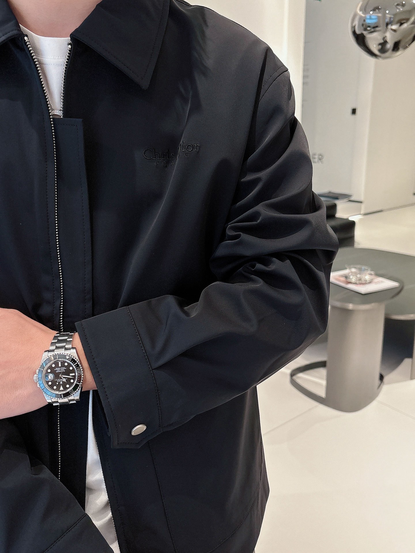 上新 。Dio*新品 顶级品质
官网同款，三标齐全！2025春夏新款男士夹克外套，时尚休闲高端版本！专柜