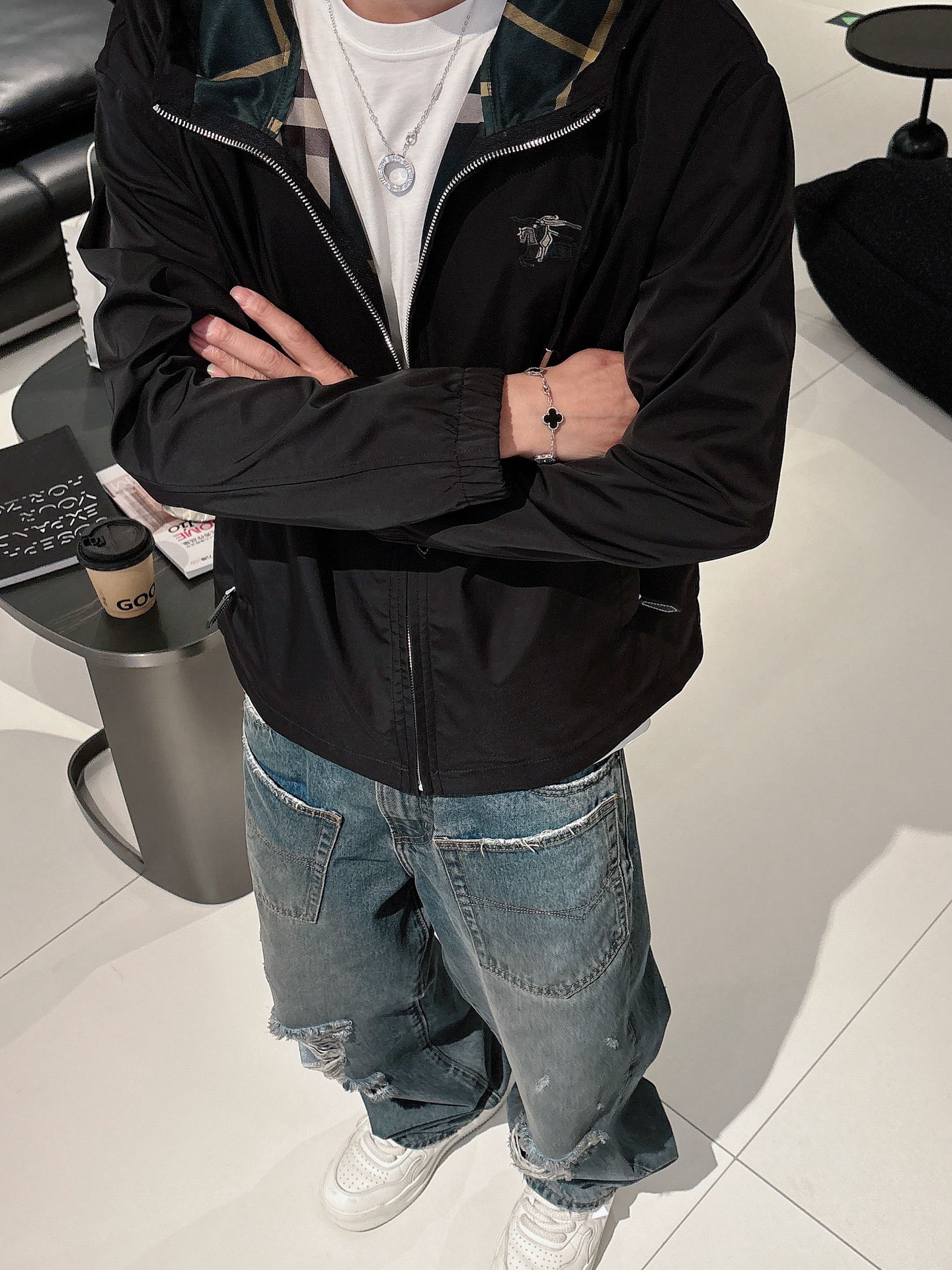  上新 。BBR*新品 无痕内里 顶级品质
官网同款，三标齐全！2025新款男士夹克外套，时尚休闲高端版