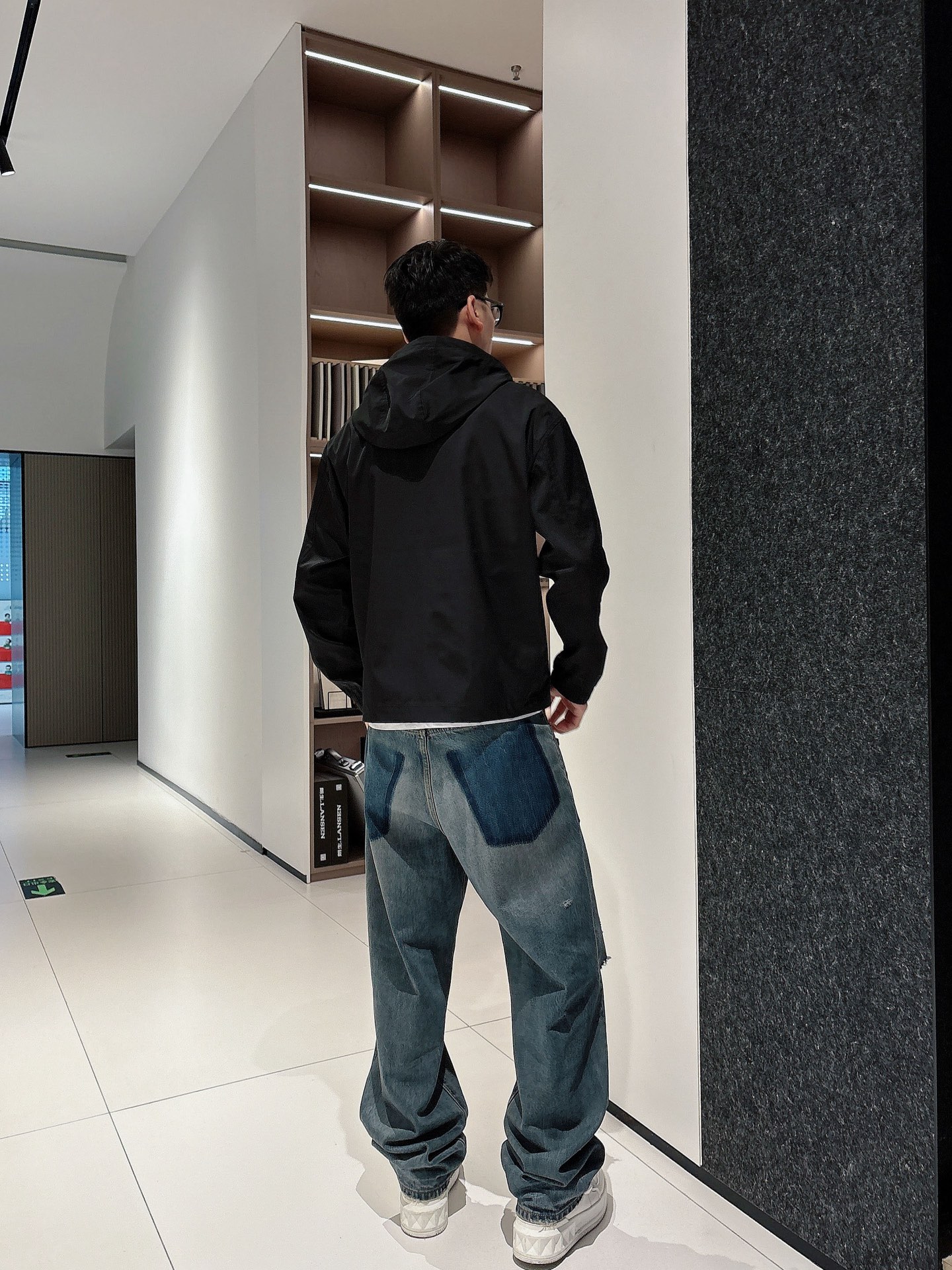  上新 。BBR*新品 无痕内里 顶级品质
官网同款，三标齐全！2025新款男士夹克外套，时尚休闲高端版