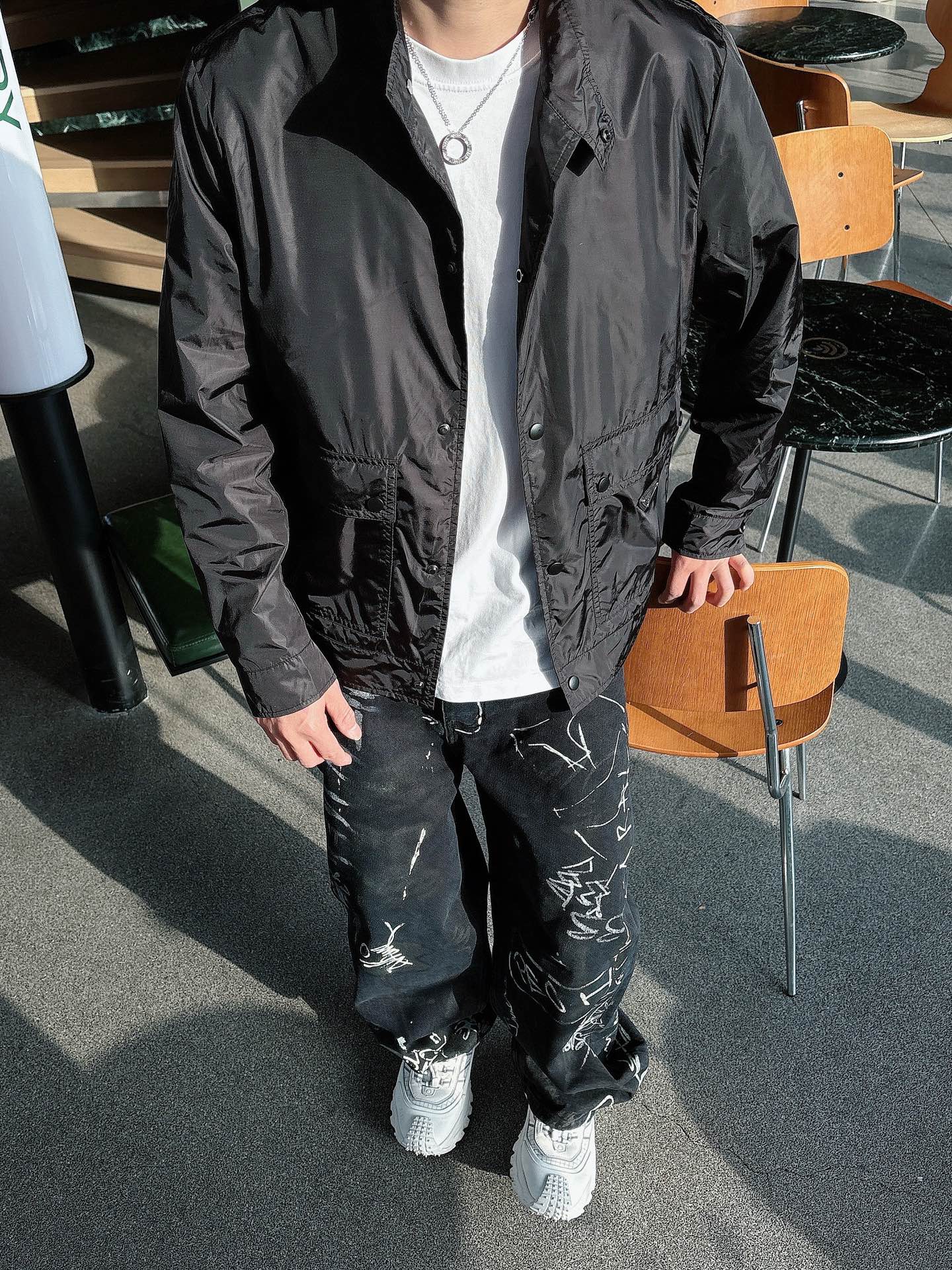  上新 普拉达官网同款，三标齐全！2025新款男士夹克外套，时尚休闲高端版本！专柜定制面料 透气舒适度高