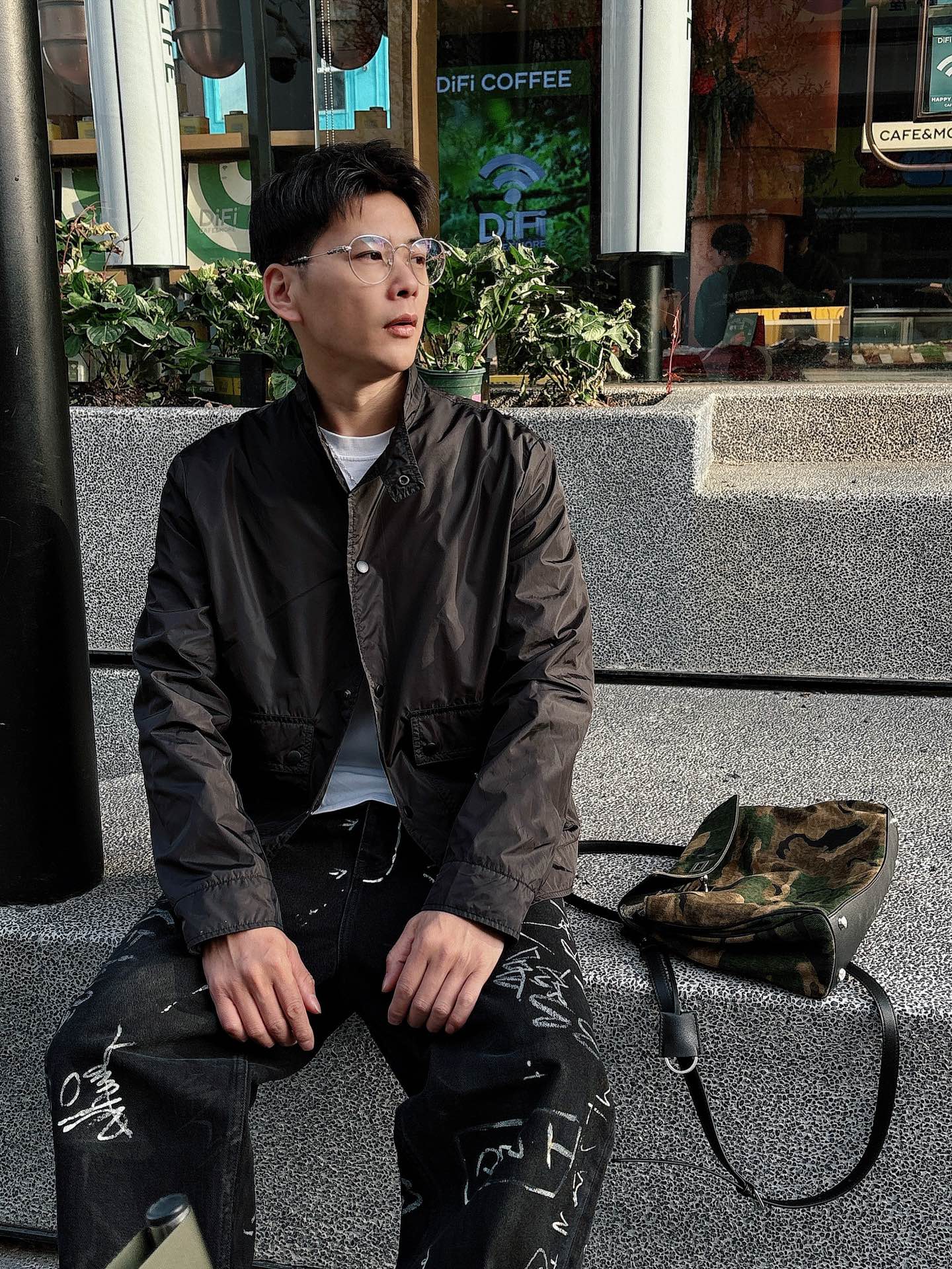  上新 普拉达官网同款，三标齐全！2025新款男士夹克外套，时尚休闲高端版本！专柜定制面料 透气舒适度高