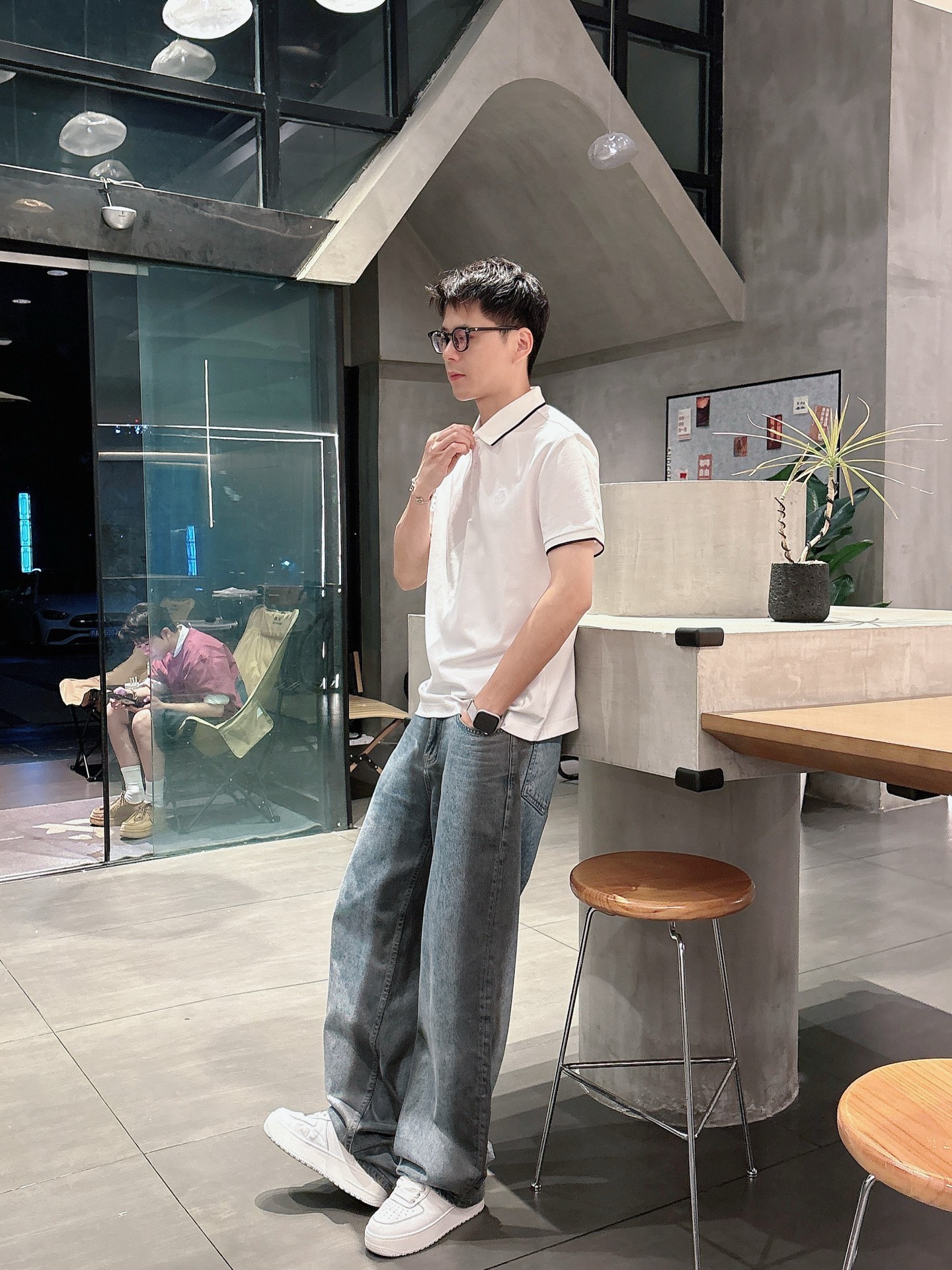  
lP🆕夏季新品翻领Polo短袖
时尚单品设计，更加时尚舒适，高标准定制，上身非常有型，奢华品牌经典L