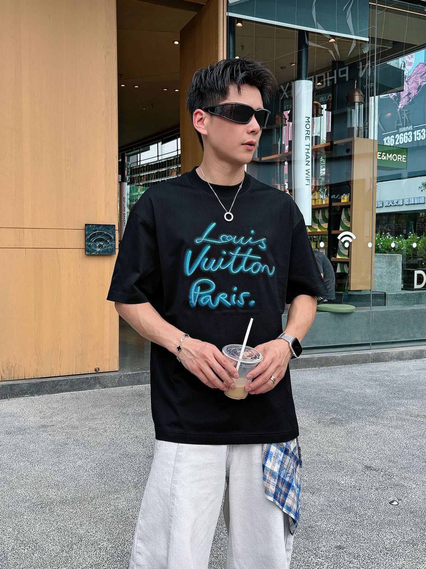 。上新lv 25 SS 新疆长绒棉 上身舒适亲肤 纯棉质感 经典百搭 黑白 码数M-3Xl