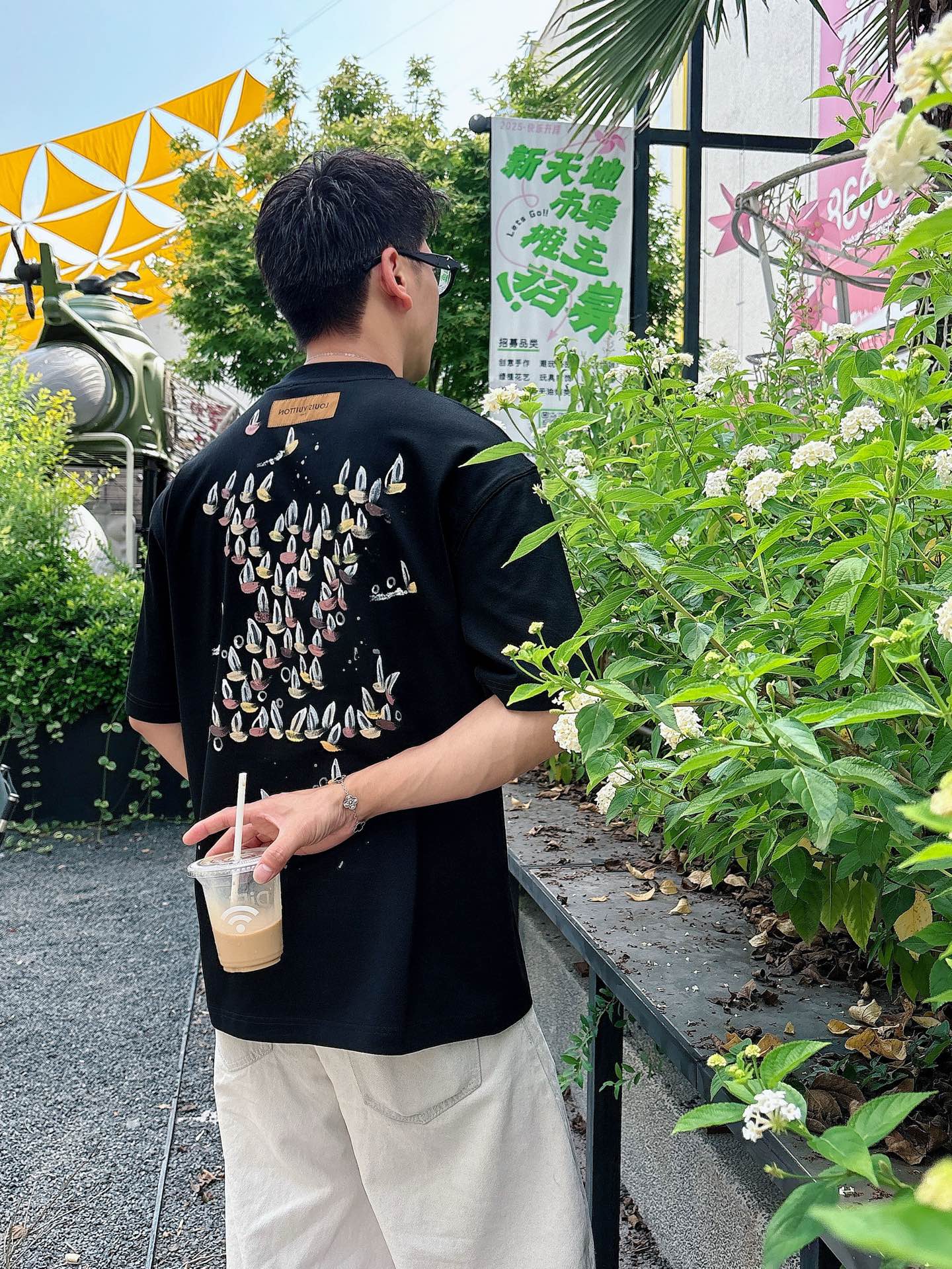 。lv 手绘上新25 SS 新疆长绒棉 上身舒适亲肤 纯棉质感 经典百搭 黑白 码数M-3Xl