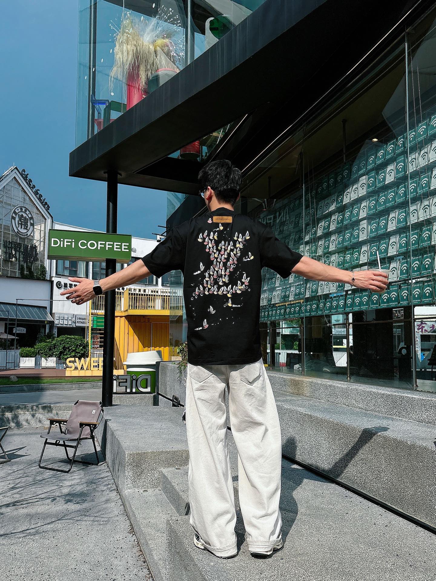 。lv 手绘上新25 SS 新疆长绒棉 上身舒适亲肤 纯棉质感 经典百搭 黑白 码数M-3Xl