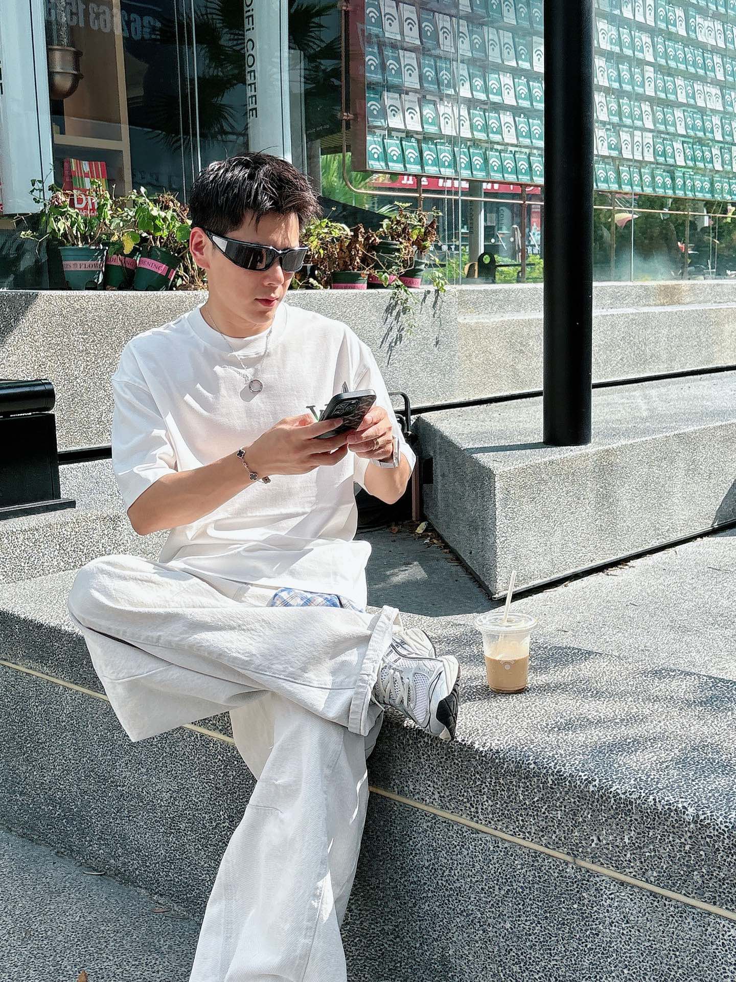 。lv 手绘上新25 SS 新疆长绒棉 上身舒适亲肤 纯棉质感 经典百搭 黑白 码数M-3Xl