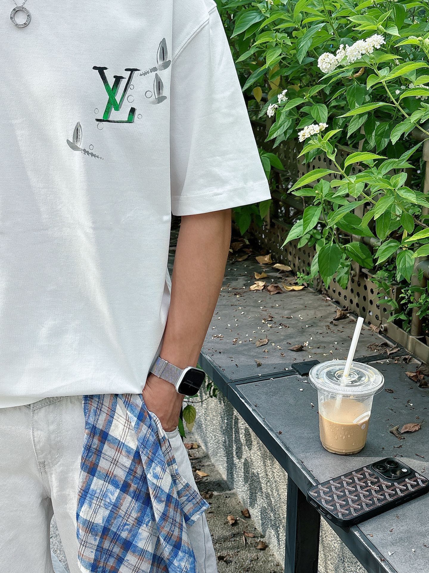 。lv 手绘上新25 SS 新疆长绒棉 上身舒适亲肤 纯棉质感 经典百搭 黑白 码数M-3Xl