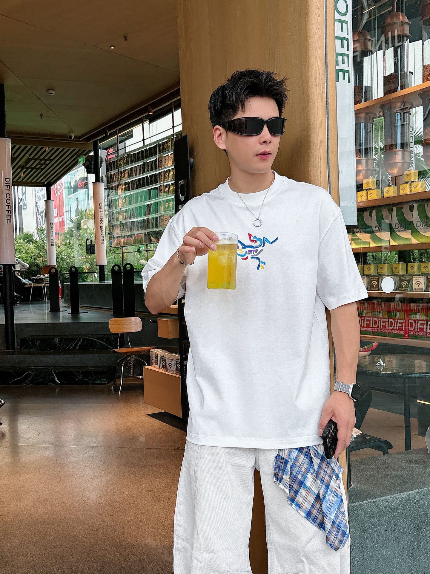 。上新鸟🐦 25 SS 新疆长绒棉 上身舒适亲肤 纯棉质感 经典百搭 黑白 码数M-3Xl