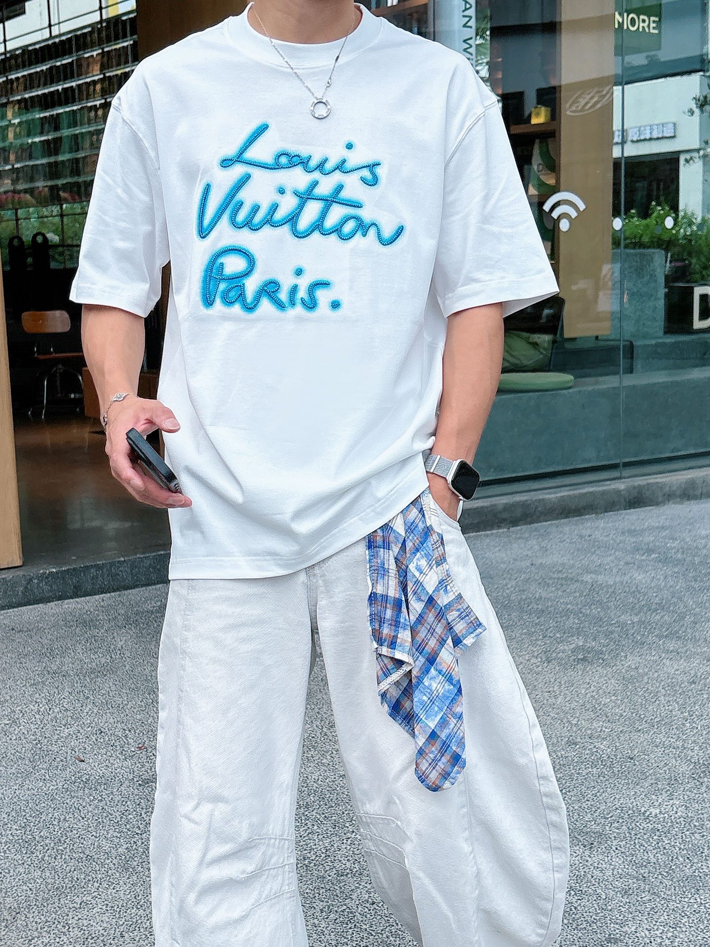 。上新lv 25 SS 新疆长绒棉 上身舒适亲肤 纯棉质感 经典百搭 黑白 码数M-3Xl