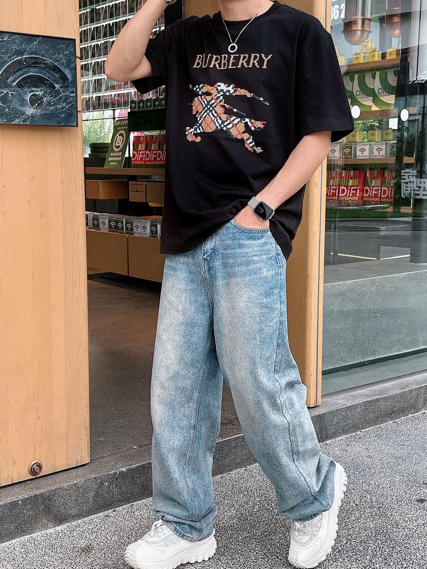  BBR 2025春夏新款首发专柜最新款短袖圆领T恤 高端订制 设计前卫时尚！品牌logo重工艺设计 高