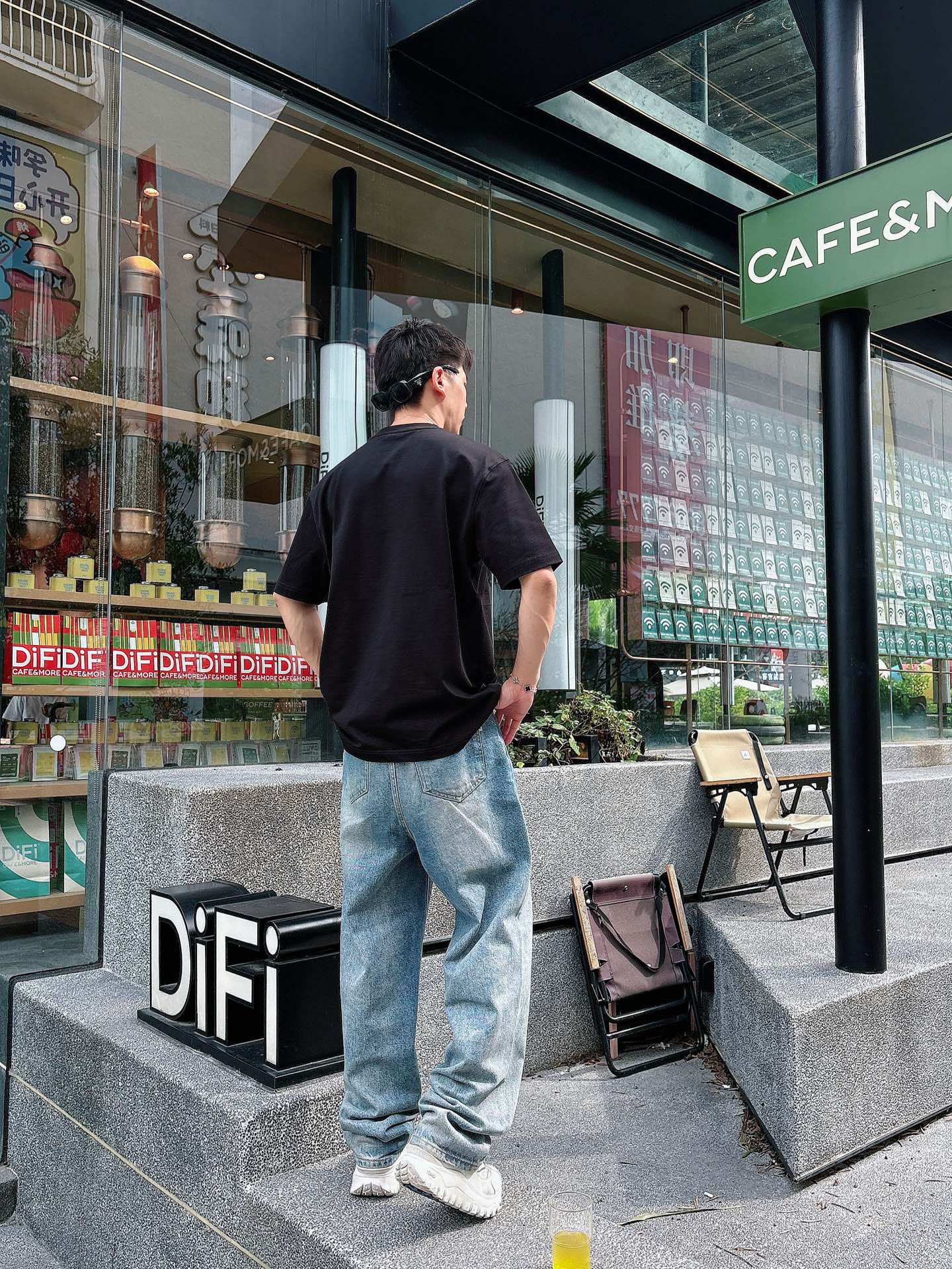  BBR 2025春夏新款首发专柜最新款短袖圆领T恤 高端订制 设计前卫时尚！品牌logo重工艺设计 高