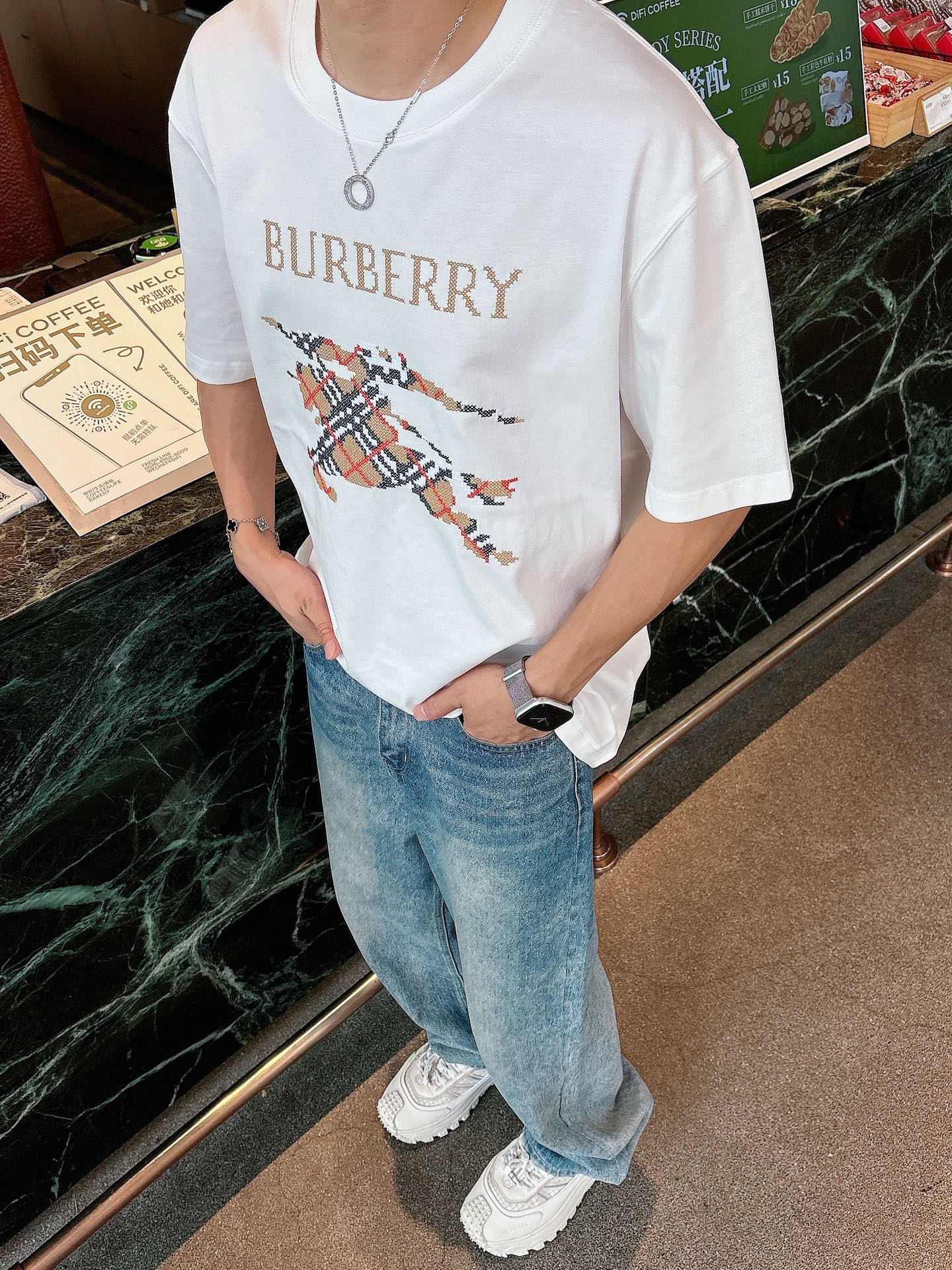  BBR 2025春夏新款首发专柜最新款短袖圆领T恤 高端订制 设计前卫时尚！品牌logo重工艺设计 高