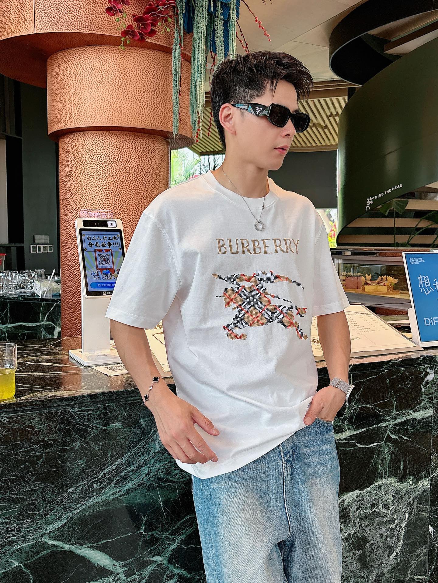  BBR 2025春夏新款首发专柜最新款短袖圆领T恤 高端订制 设计前卫时尚！品牌logo重工艺设计 高