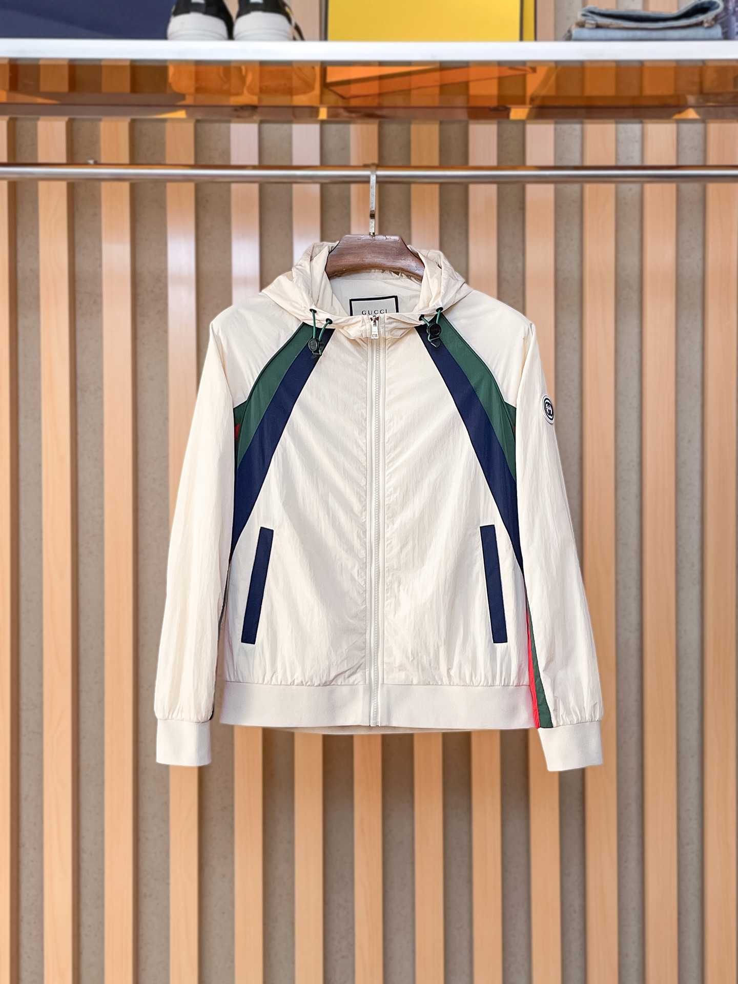 上新 。G家 官网同款，三标齐全！2025春夏新款男士夹克外套，时尚休闲高端版本！专柜定制面料 透气舒适