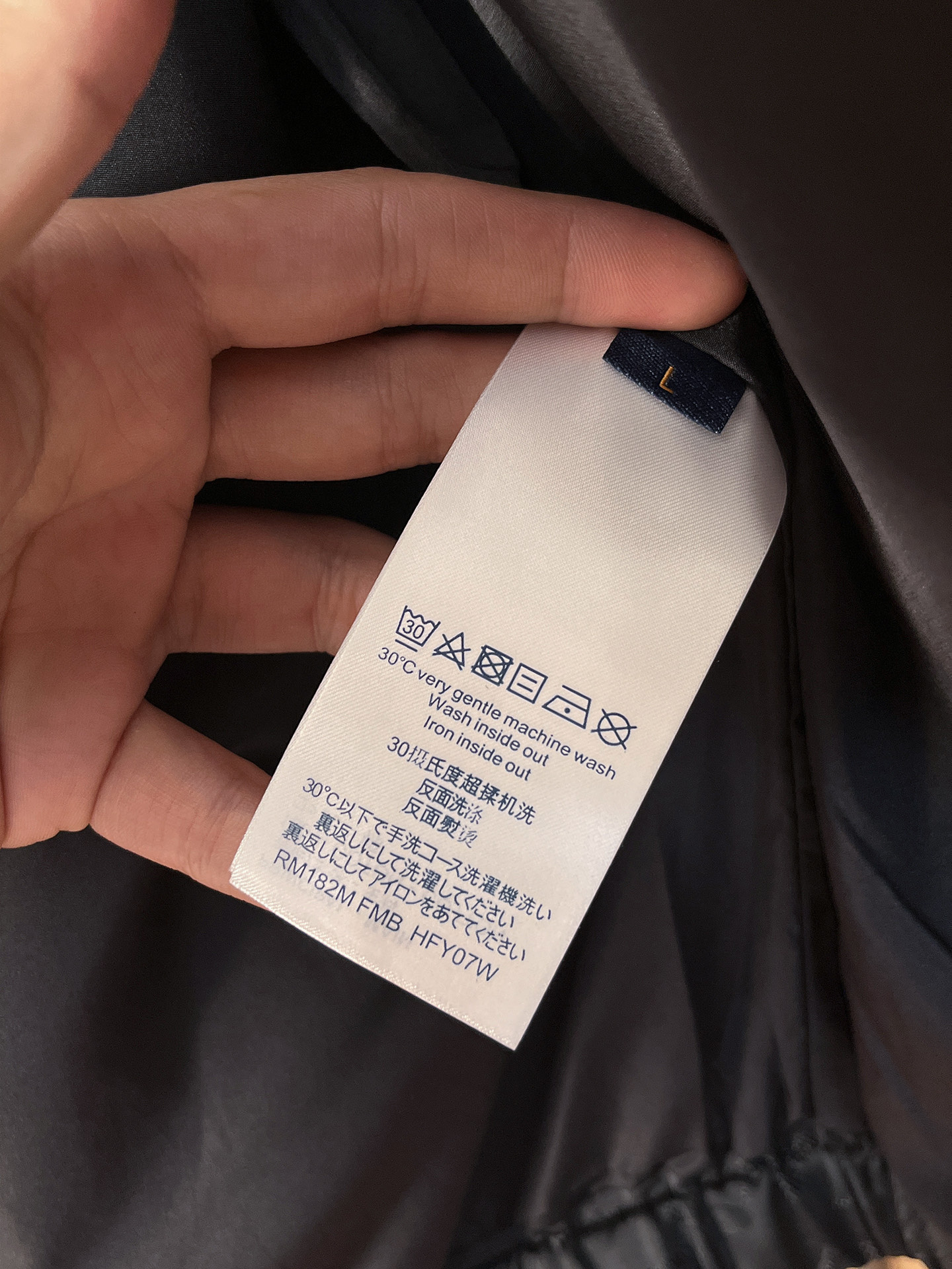 lv 官网同款，三标齐全！2025秋冬新款男士夹克外套，时尚休闲高端版本！专柜定制面料 透气舒适度高，细