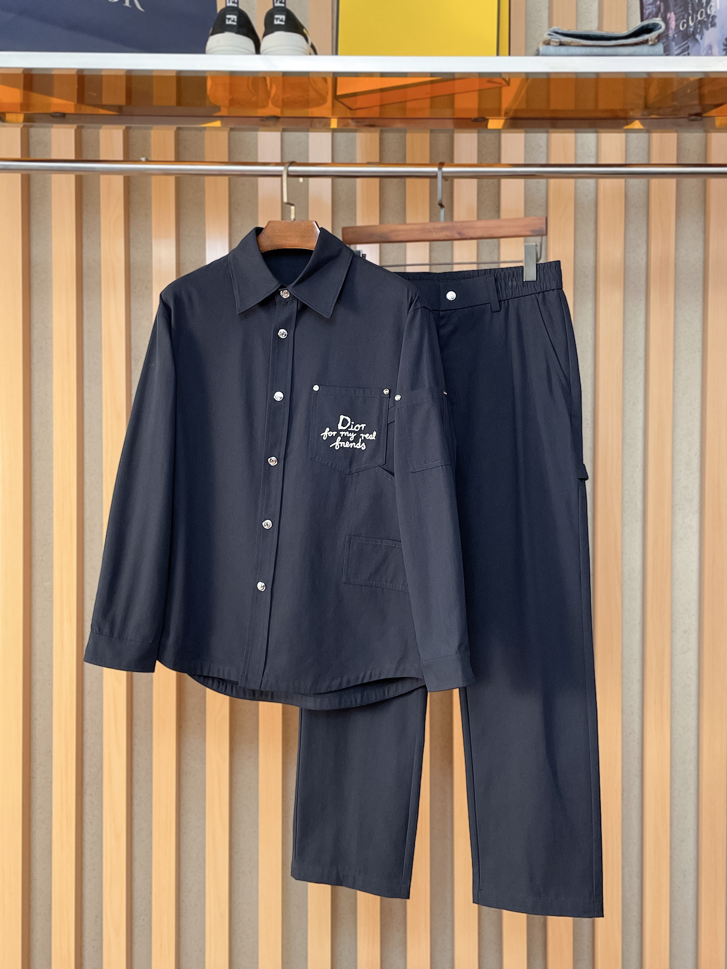 。Diro。2025秋冬新款套装 走秀款 定制原版牛仔面料 搭配夹克版型设计 非常洋气 版型超好不易褶皱