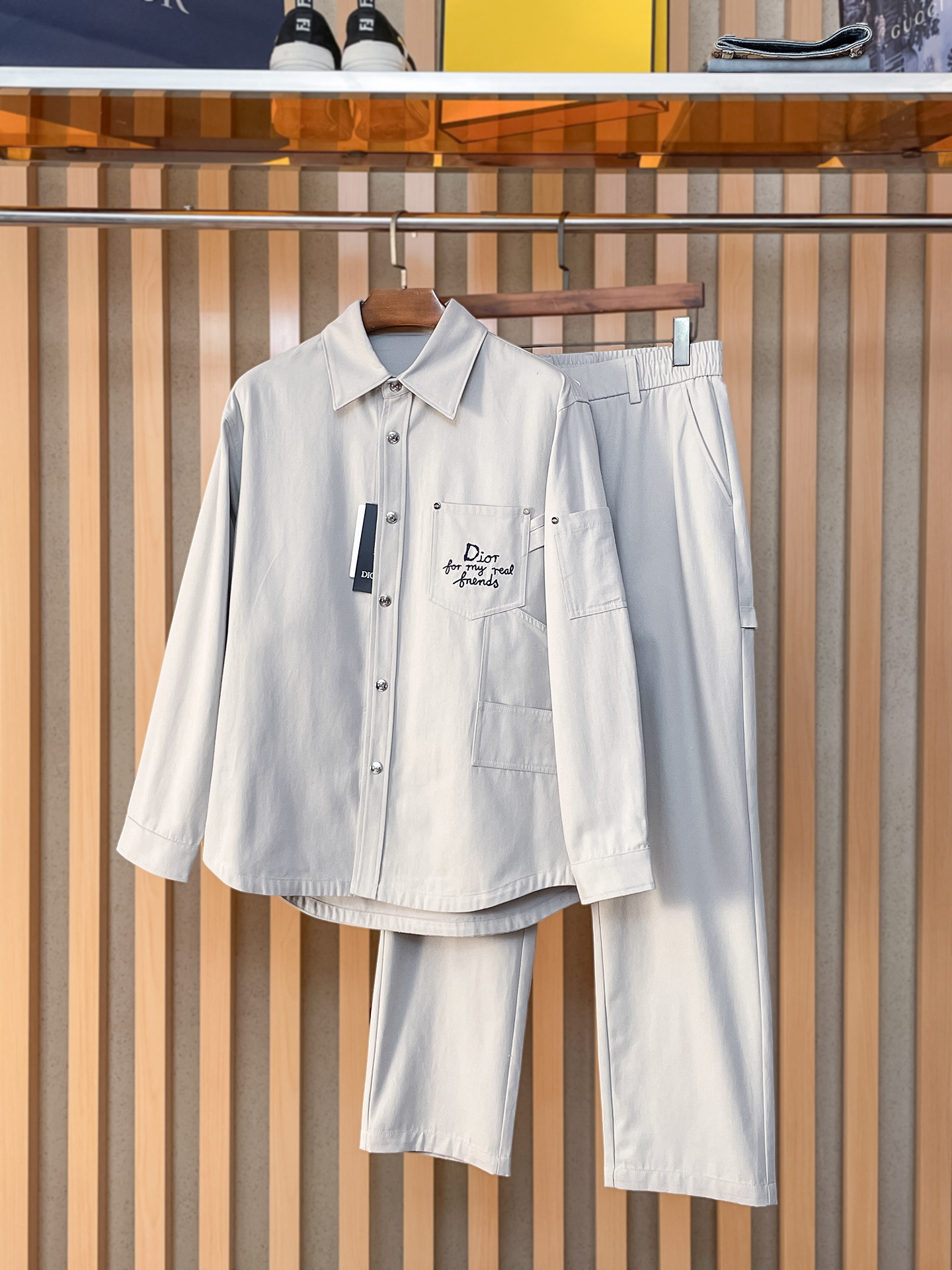 。Diro。2025秋冬新款套装 走秀款 定制原版牛仔面料 搭配夹克版型设计 非常洋气 版型超好不易褶皱