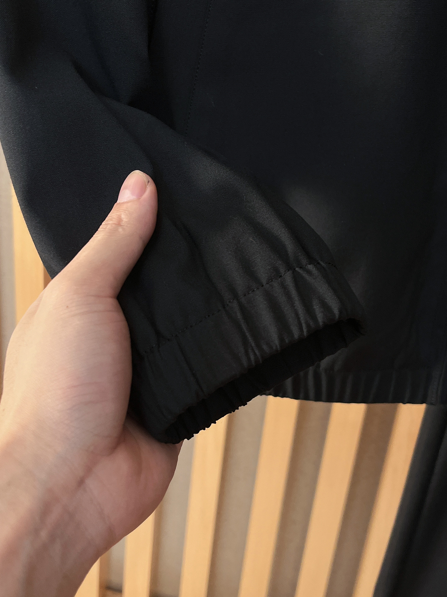 。kiton 2025秋冬新款套装 走秀款 定制原版面料 搭配夹克版型设计 非常洋气 版型超好不易褶皱 