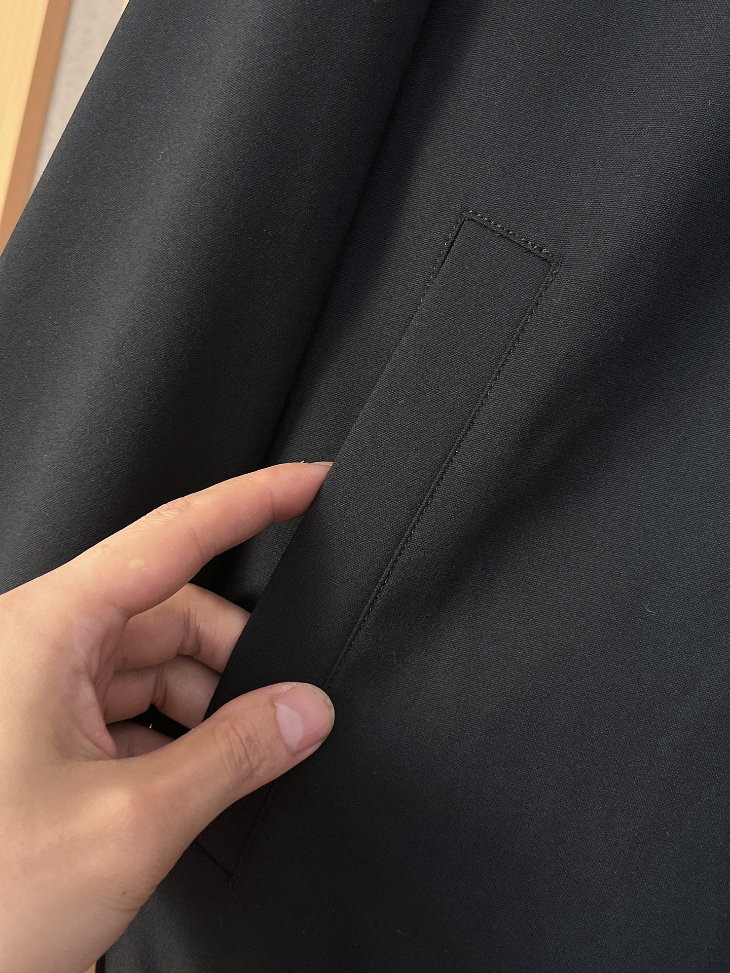 。kiton 2025秋冬新款套装 走秀款 定制原版面料 搭配夹克版型设计 非常洋气 版型超好不易褶皱 