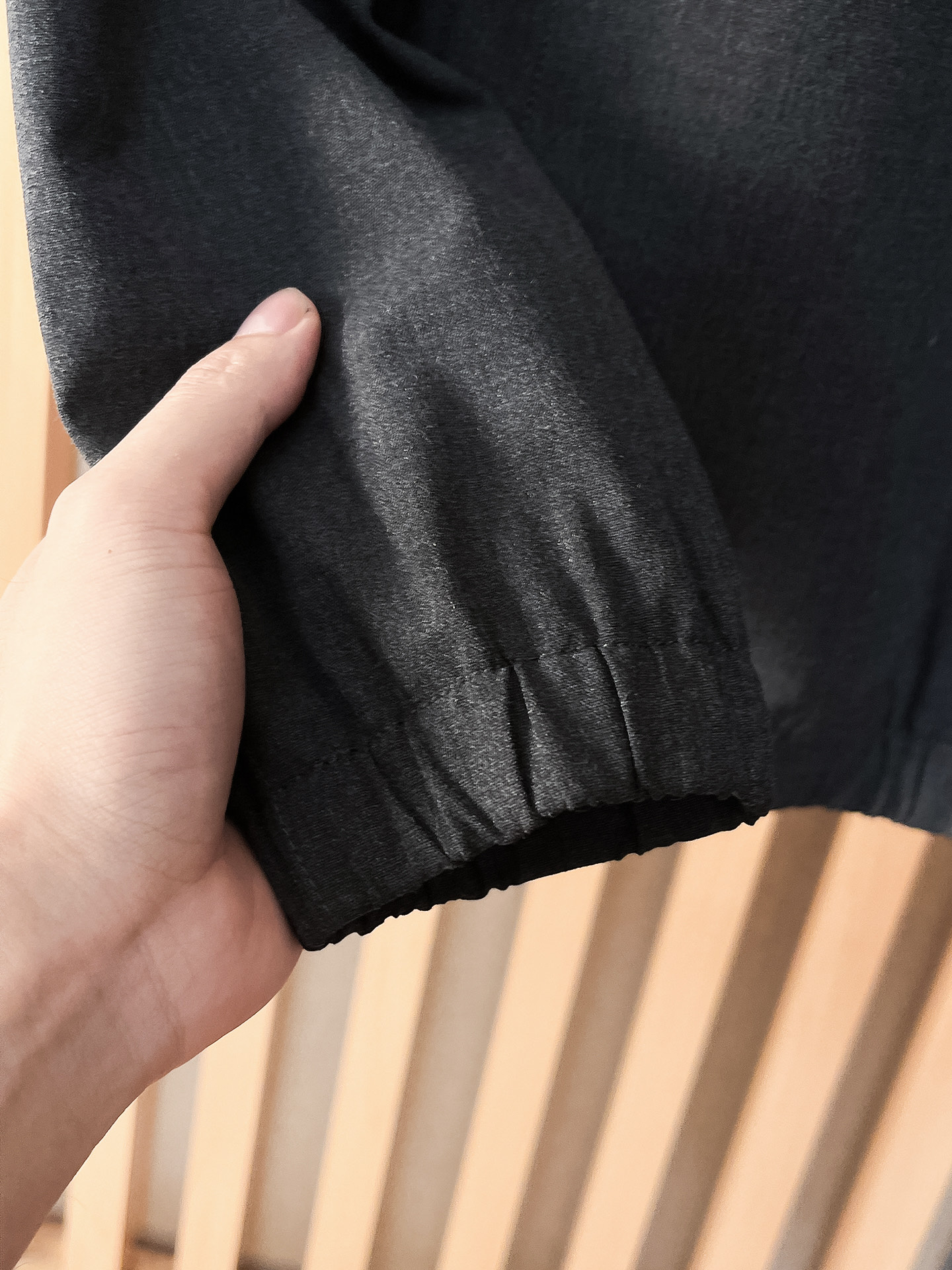 kiton 2025秋冬新款套装 走秀款 定制原版面料 搭配夹克版型设计 非常洋气 版型超好不易褶皱 不