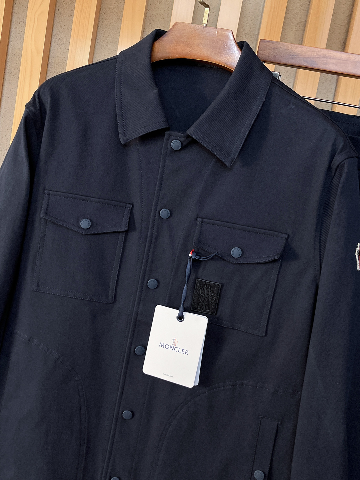 精品蒙套装口 2025秋冬新款套装 走秀款 定制原版牛仔面料 搭配夹克版型设计 非常洋气 版型超好不易褶